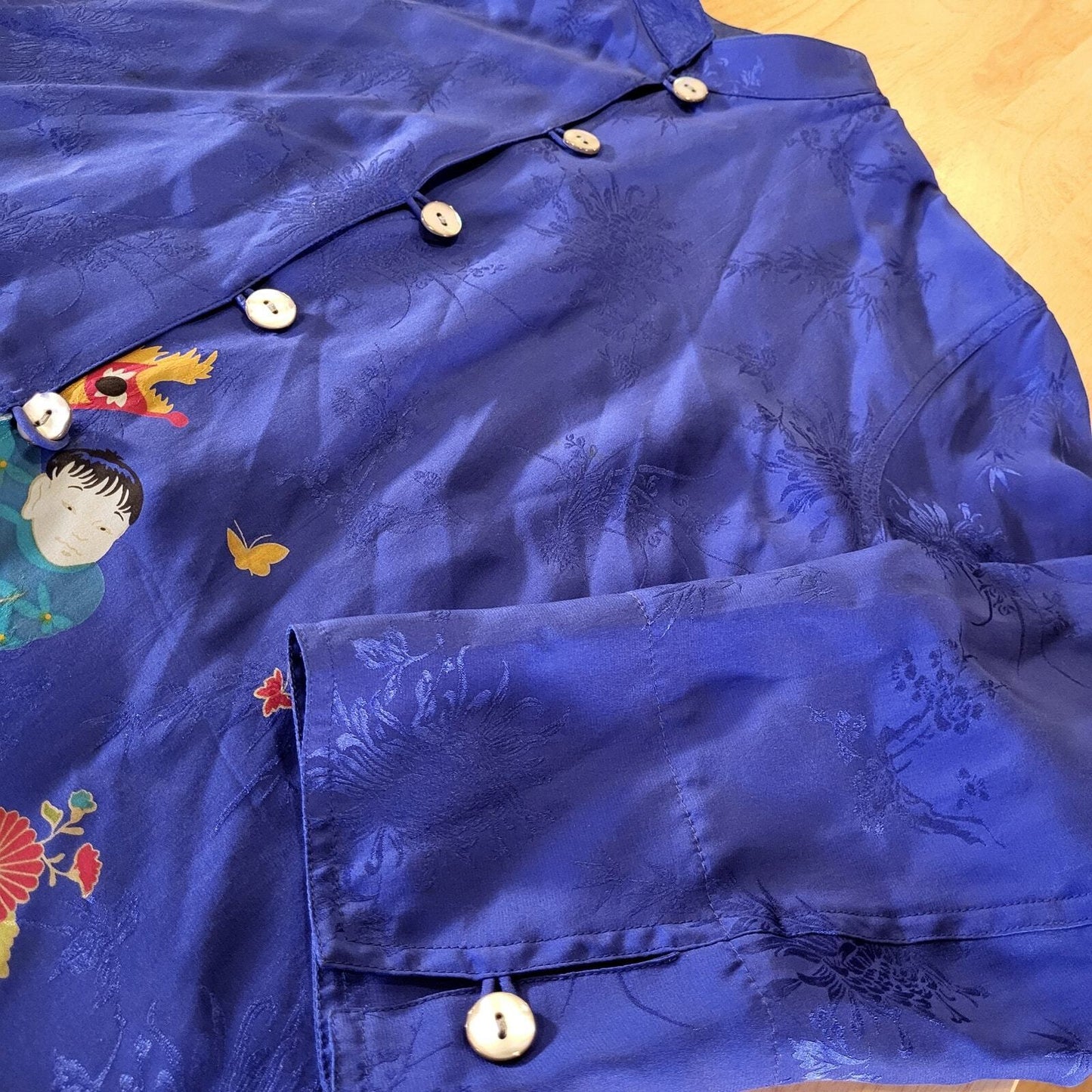 Vintage Chico's Design Size 0 Chinese Printed Silk Blouse 3/4 Sleeve  Button 