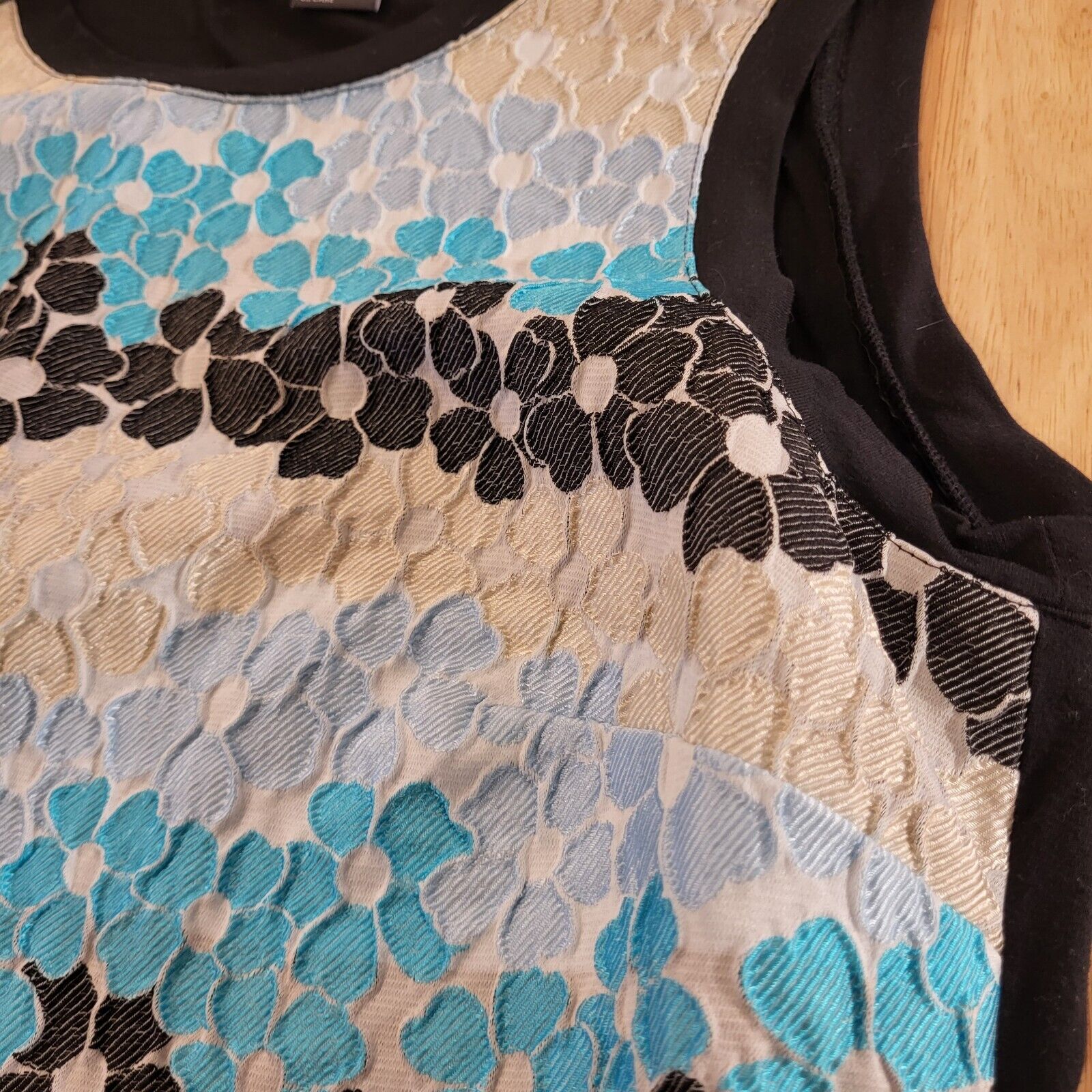 Per Se By Carlisle Blue & Black Floral Sleeveless Tank  Sz 6 Black Back 