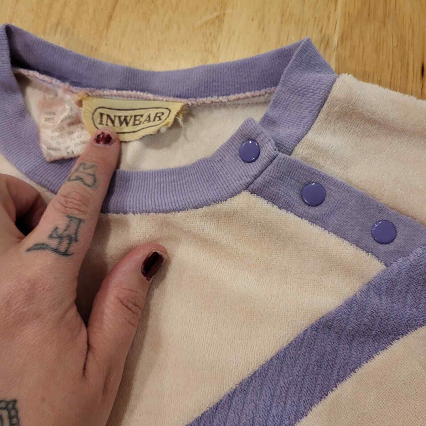 Purple and white geometric stripe vintage terry cloth elastic waist 17" pit2pit
