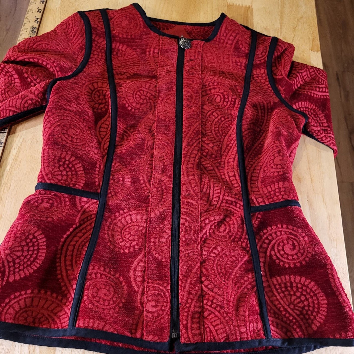 Trimdin Firenze Collection Scarlet Made In USA Medium Reversable 
