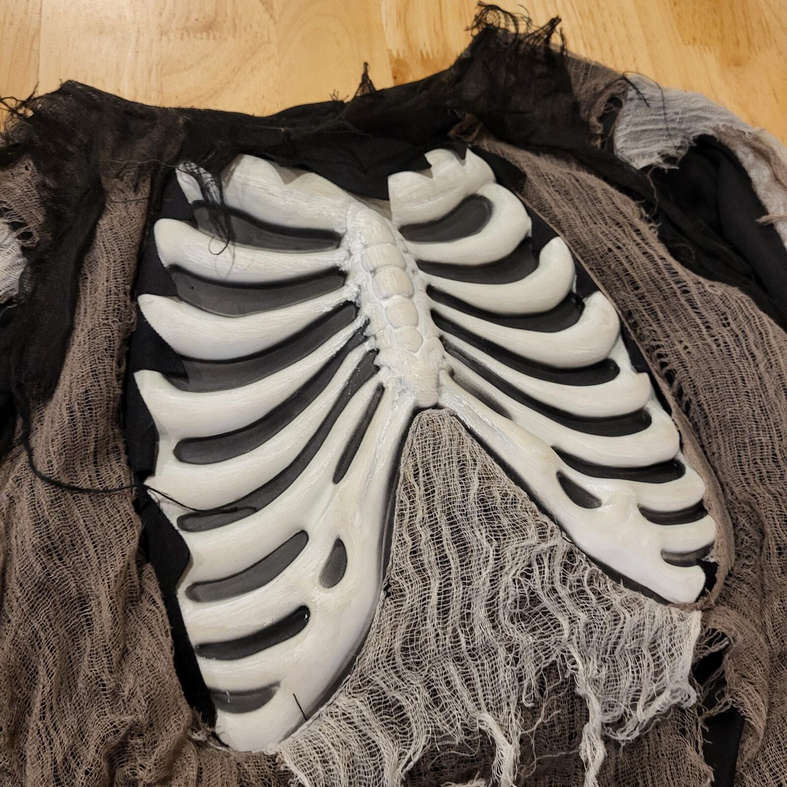 Halloween Costume Skeleton Ghost Long Black Robe Frayed Hem Scary M/10