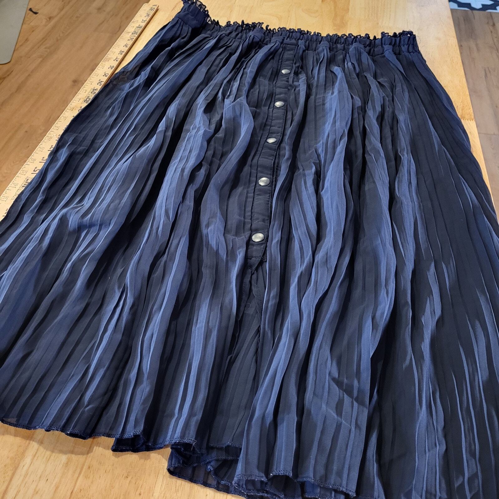 Est. 1946 Navy Blue Pleated Elastic Waist Skirt Button 18/20w Mid Length Rayon