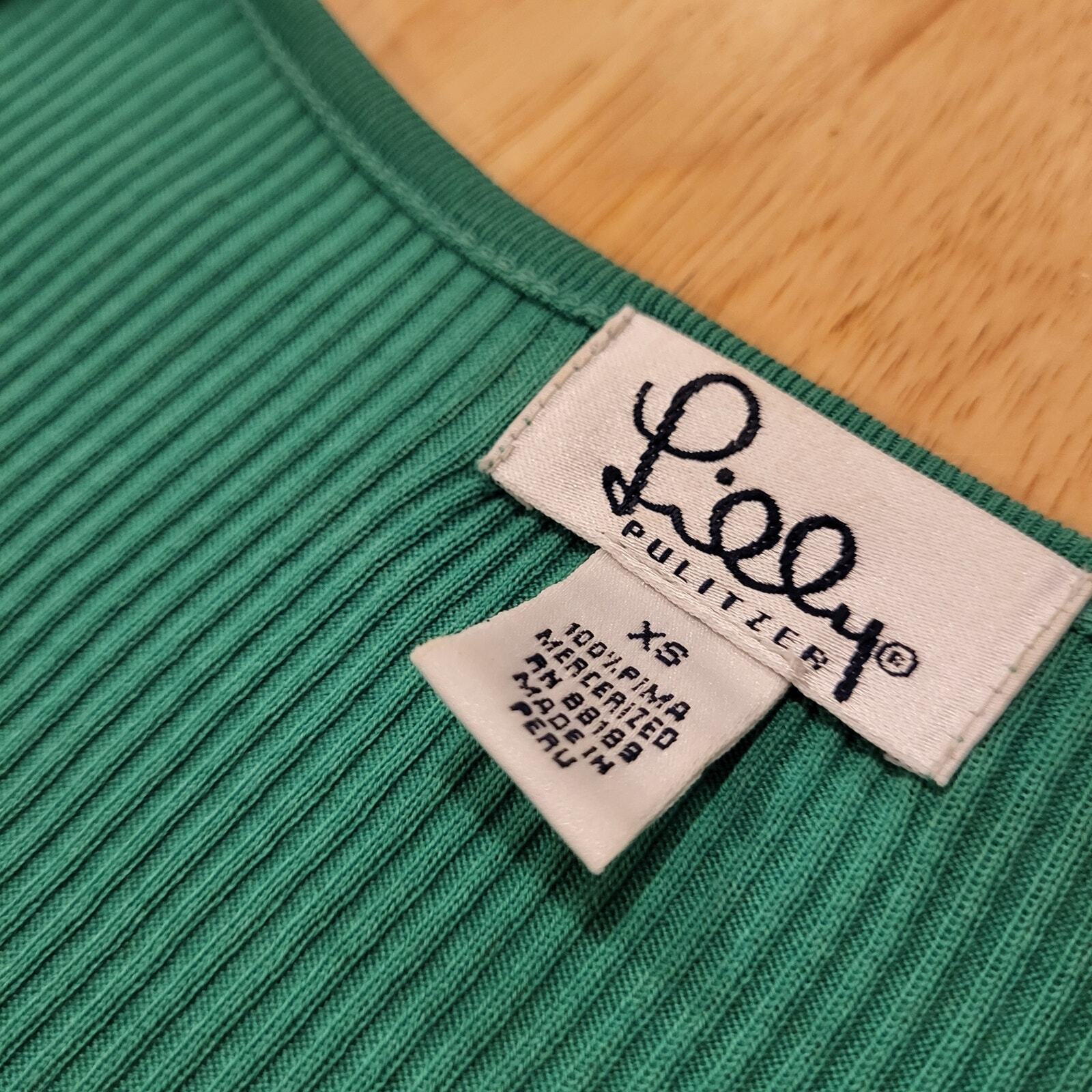 Lilly Pulitzer green long sleeve v-neck 100% cotton xsmall