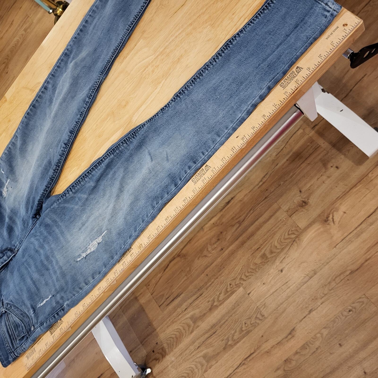 Democracy Ab-solution Size 4 Skinny Jeans Medium Wash