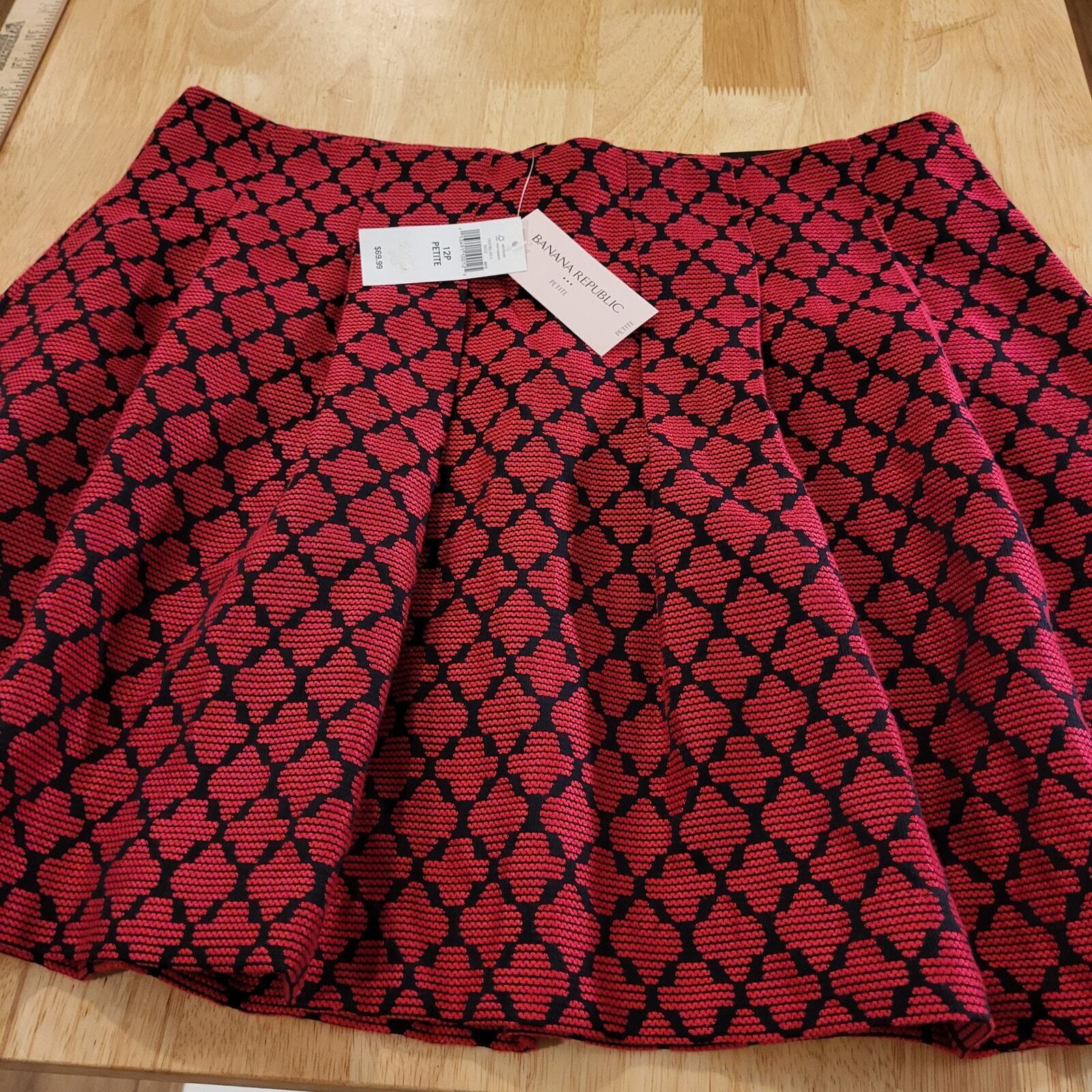 NWT Banana Republic Factory Skater Skirt Pink Fuscia Mini Pleated 12p