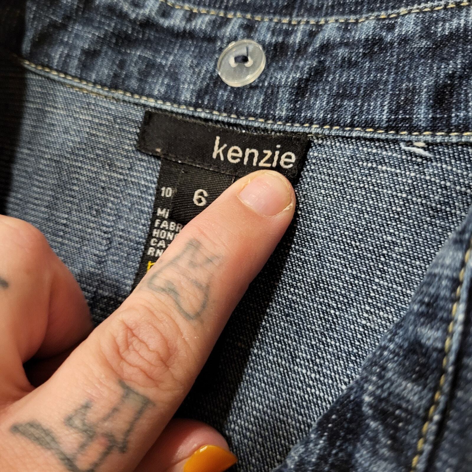 Kenzis Size 6 Denim Jacket Pockets zip Stretch 18" pit to pit