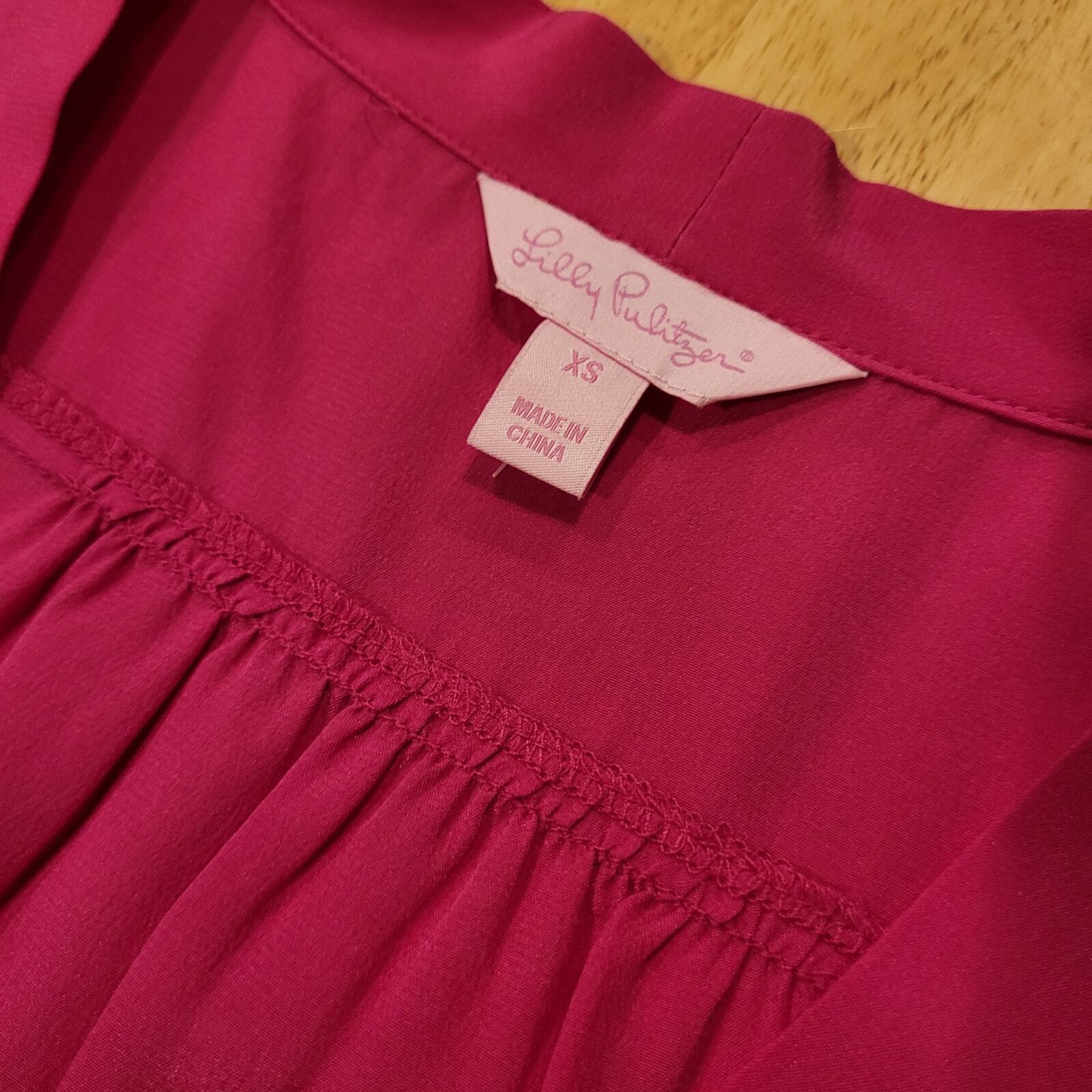 Lilly Pulitzer Pink Sleeveless Button Up Collared Blouse XS
