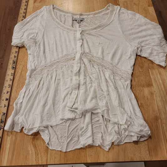 American Eagle Outfitters Flutter Y2K Lace Eyelet T-shirt Blouse Medium Cotton