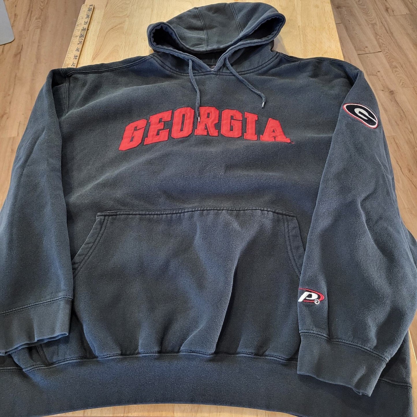 Georgia Bulldogs Pro Player Hoodie 2XL Black  Red Long Sleeve Terry Front Pouch 