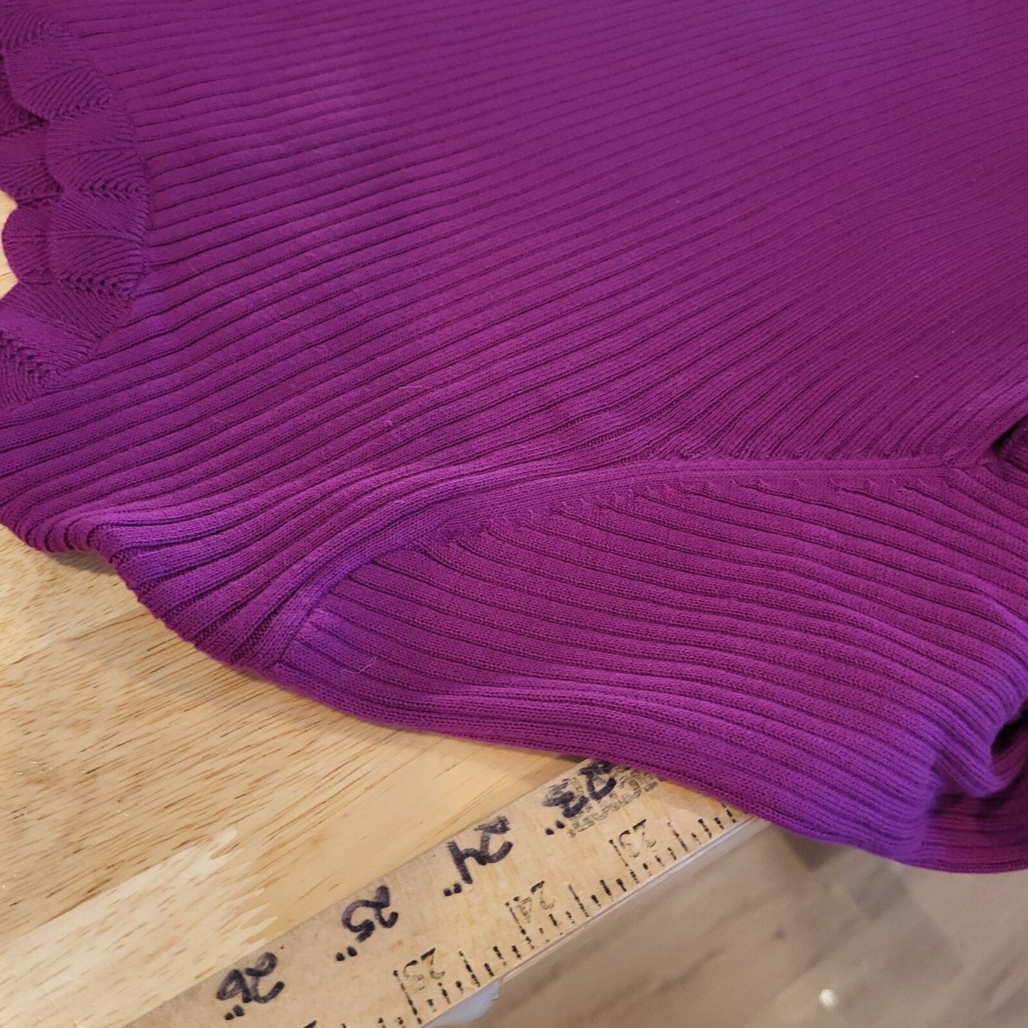 Lands End Purple Pink Scalloped Edged Knit Sweater XL 14" P2P 25" Long 
