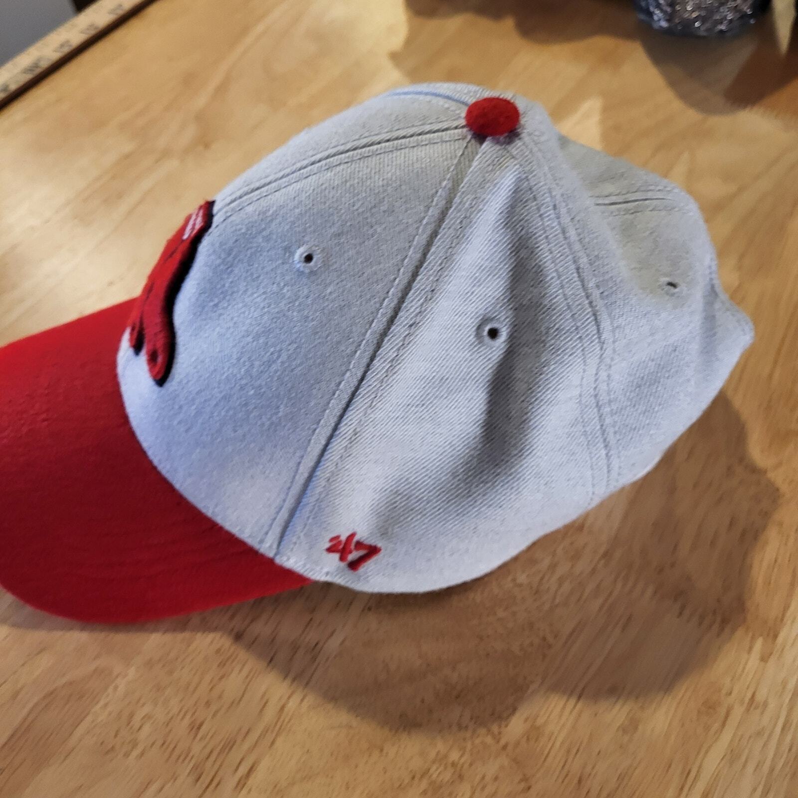 '47 Brand Boston Red Sox Buckle Adjustable Gray & Red Baseball Hat Very Clean