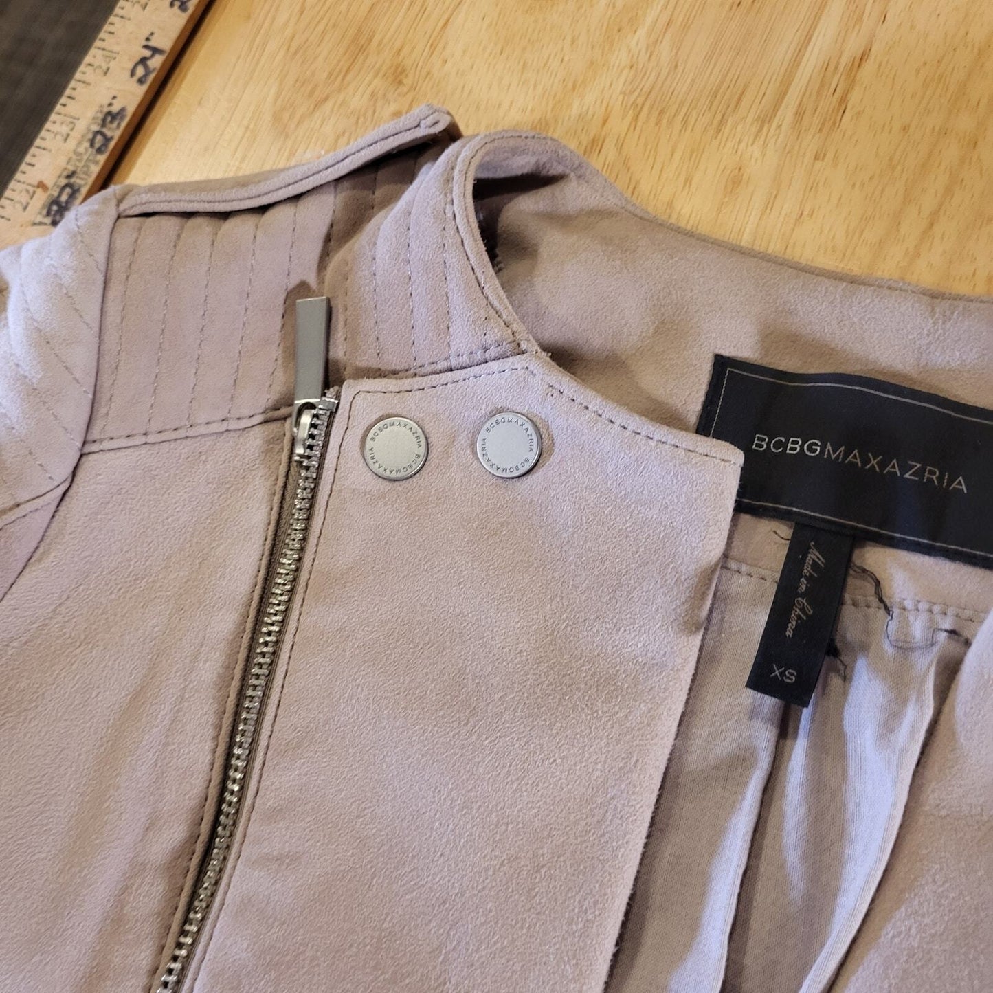 BCBGMAZAZRIA xs Cream Beige Suede Moto Jacket 100% Goat Leather