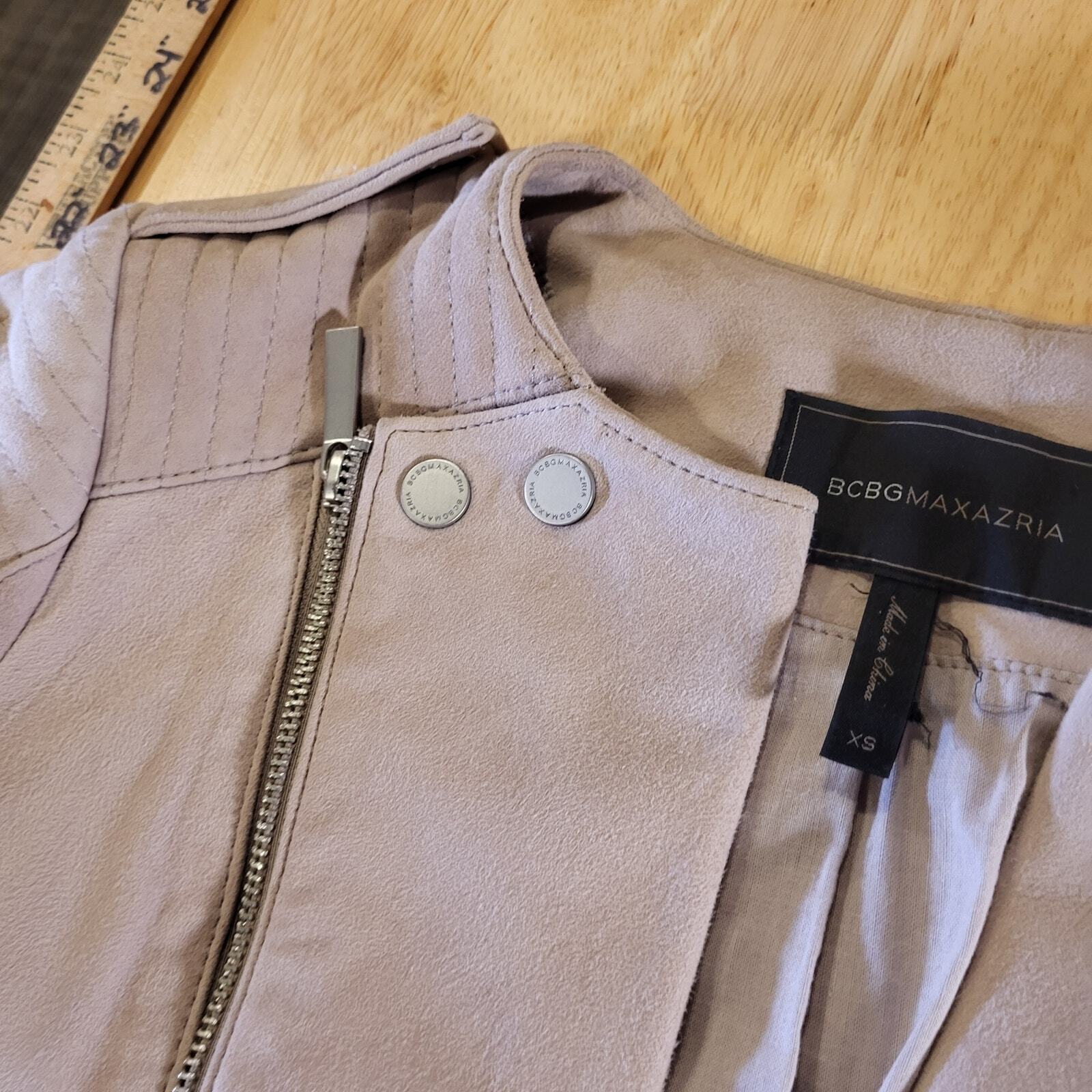 BCBGMAZAZRIA xs Cream Beige Suede Moto Jacket 100% Goat Leather