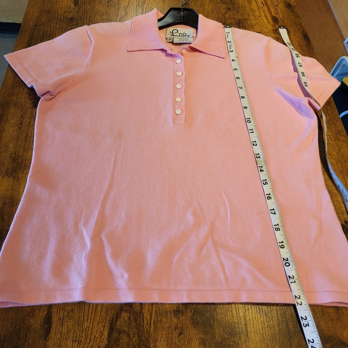 Lilly Pulitzer Pink Cotton Golf Polo Size Medium Collared Stretch Button 19" P2P