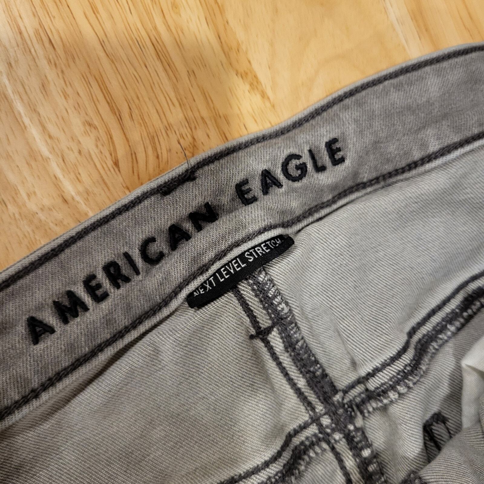 American Eagle Gray High Rise Jeggings 12 Long Distressed 41" Long 