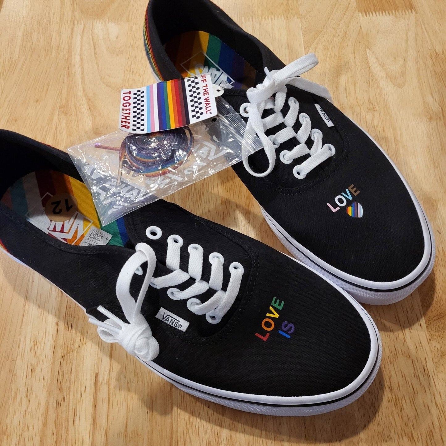 (NEW) Vans Pride Collection Love is Love Shoes Men 12