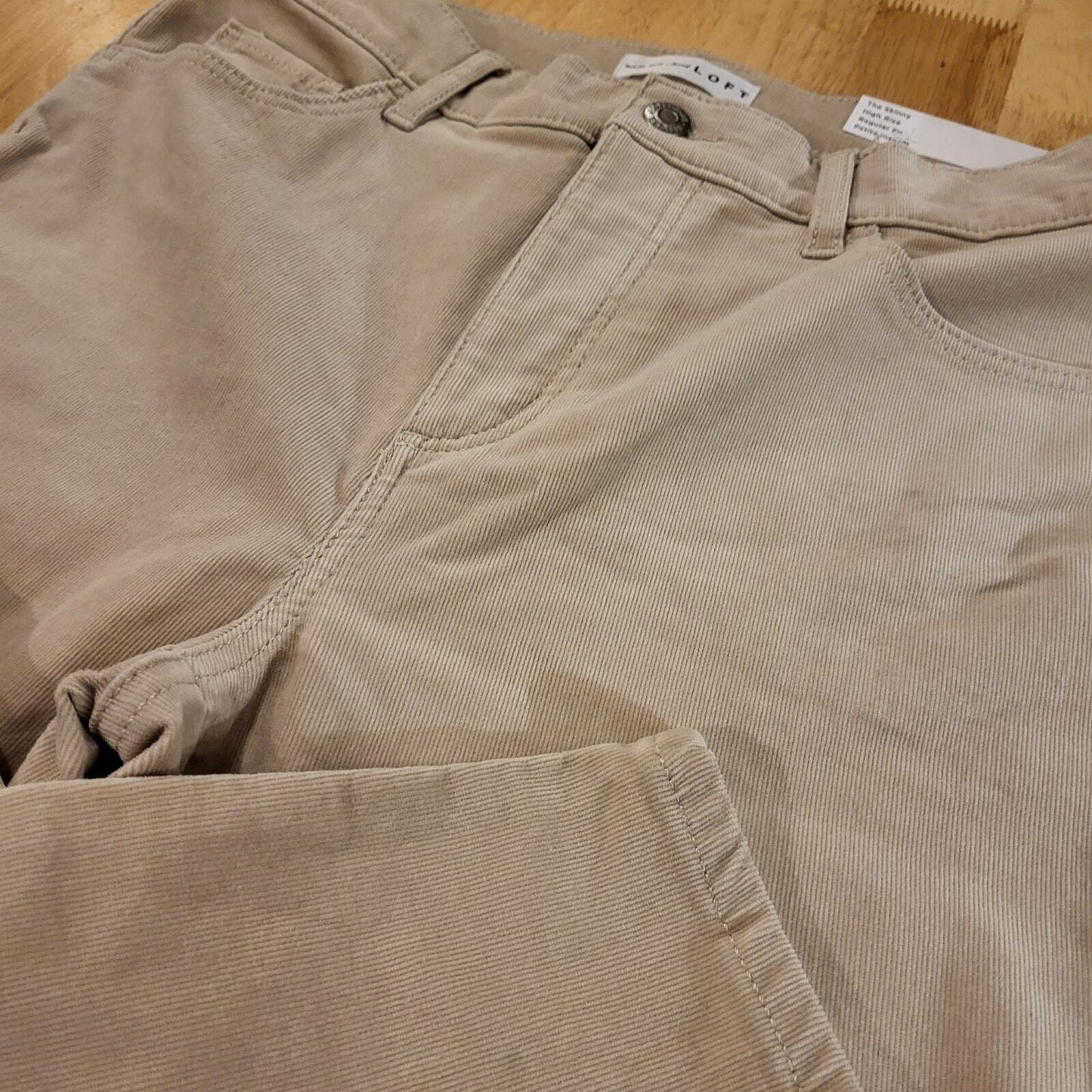 NWT Loft The Skinny High-Rise Petite 29 Khaki Beige Corduroy  37" Length