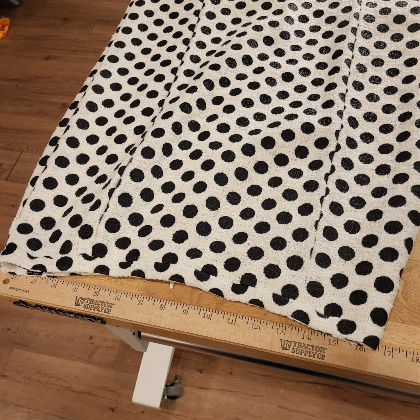 Nwt Doncaster Black & White Polka Dot Pencil Slit Skirt Incredible Quality SZ 10