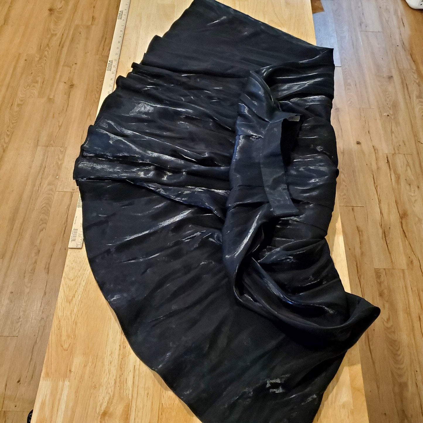 Vintage Studio Jax 10 Liquid Look Flowy Black Rayon shimmer Formal 30" Waist