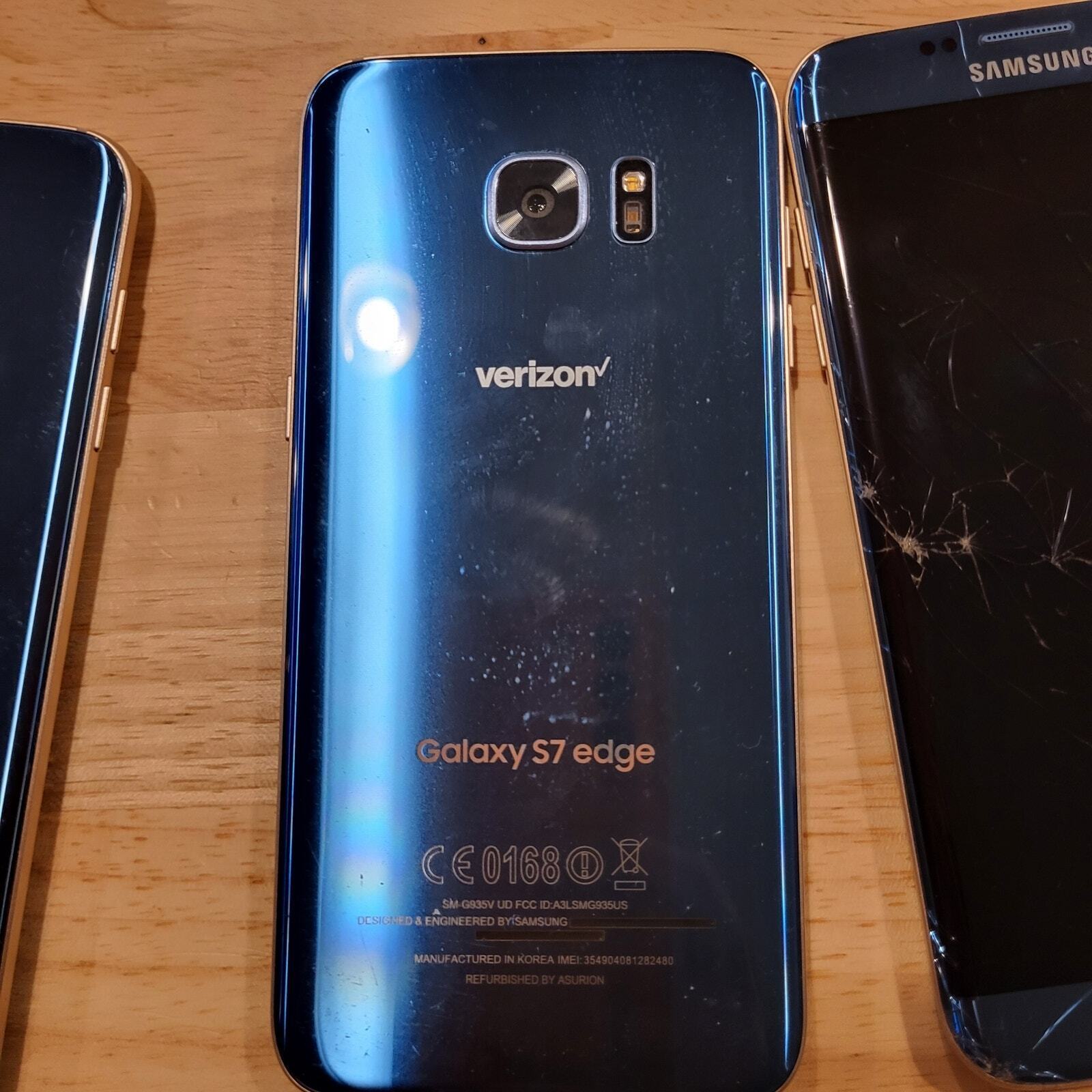 Lot of 3 Broken For Parts Samsung Galaxy S7 Edge Screen Damage on All 