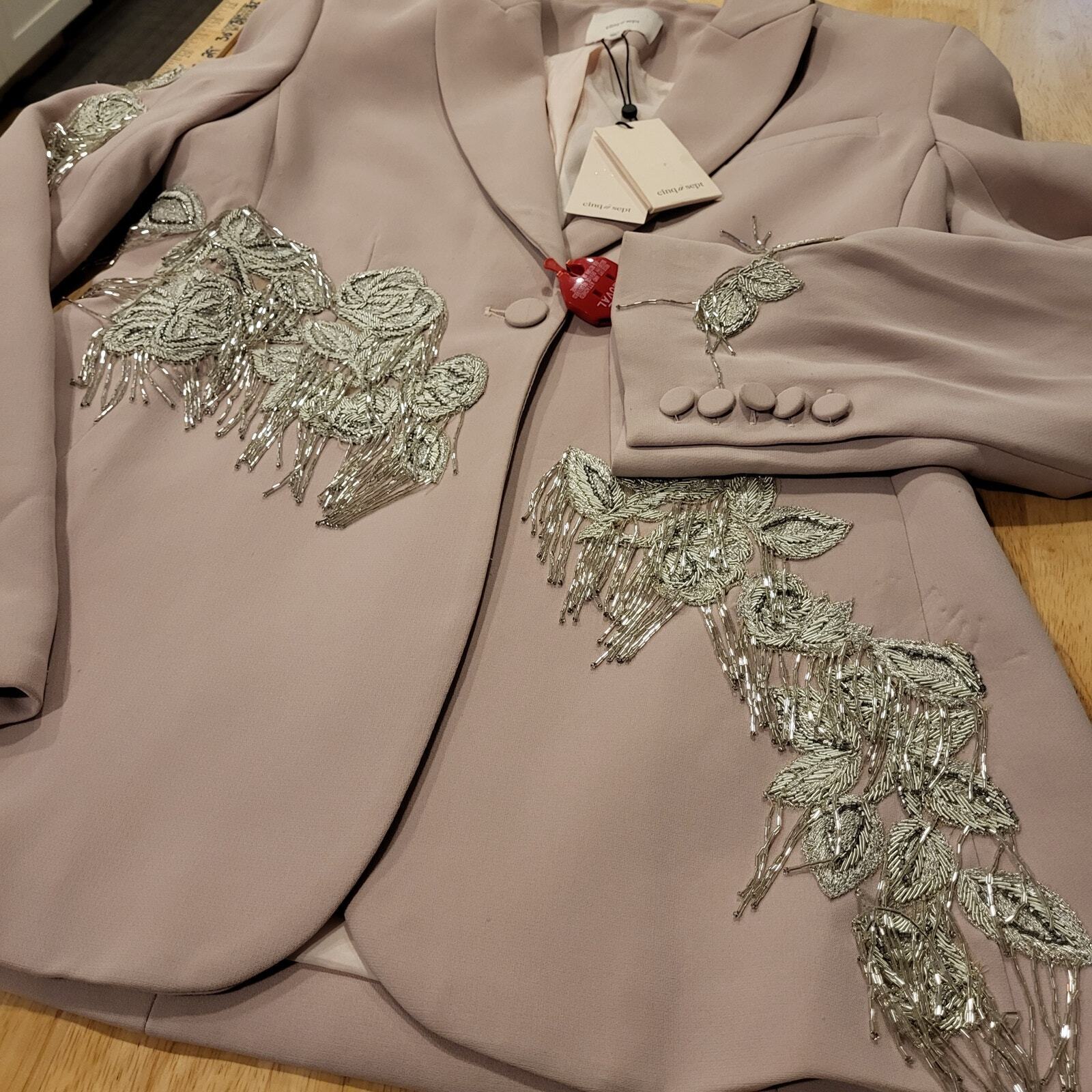 Cinq a Cept Pink Salt Candace Beaded Blazer Size 6 18" Pit 2Pit