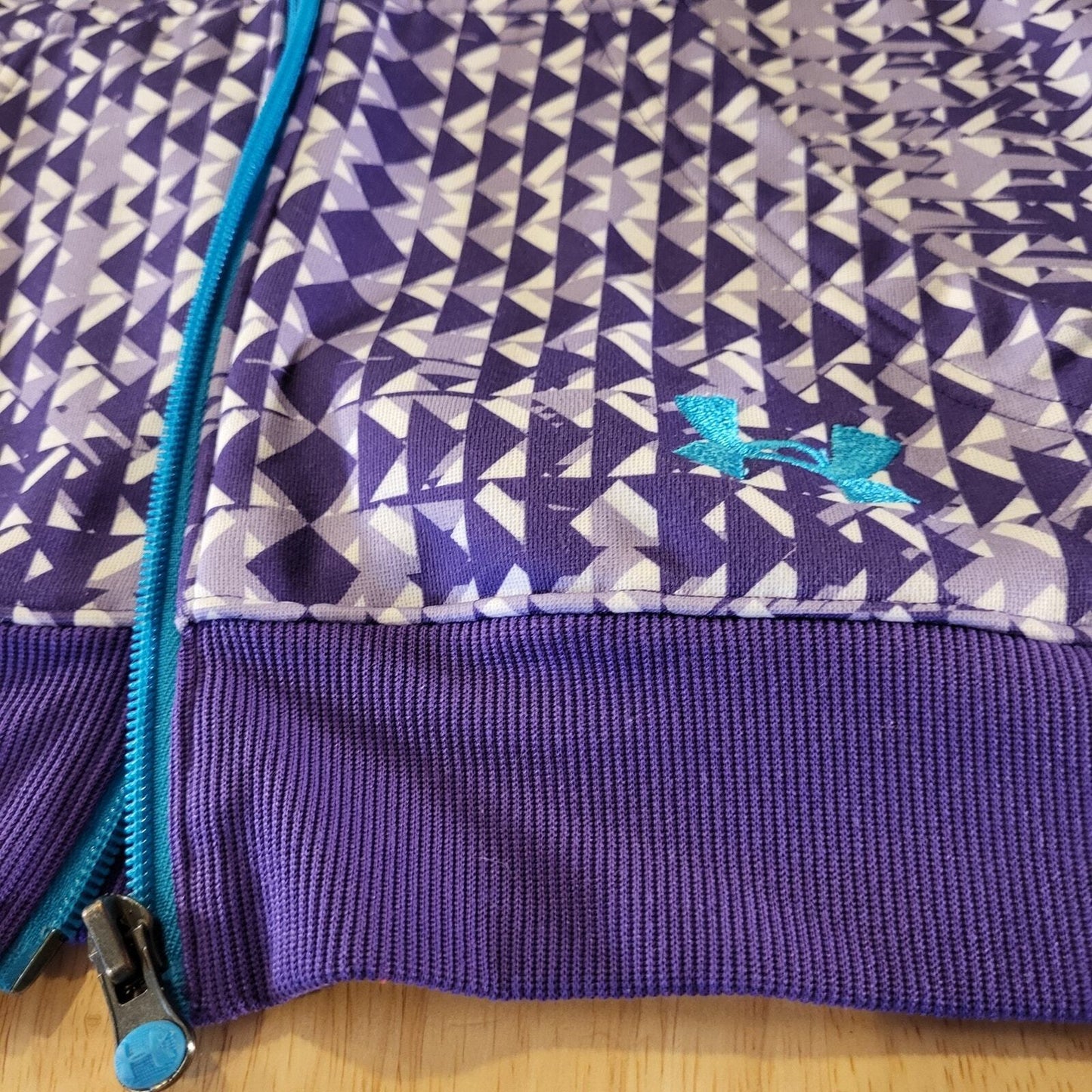 Under Armour Semi-fitted Purple Geometric Print Full Zip Hoodie Small 
