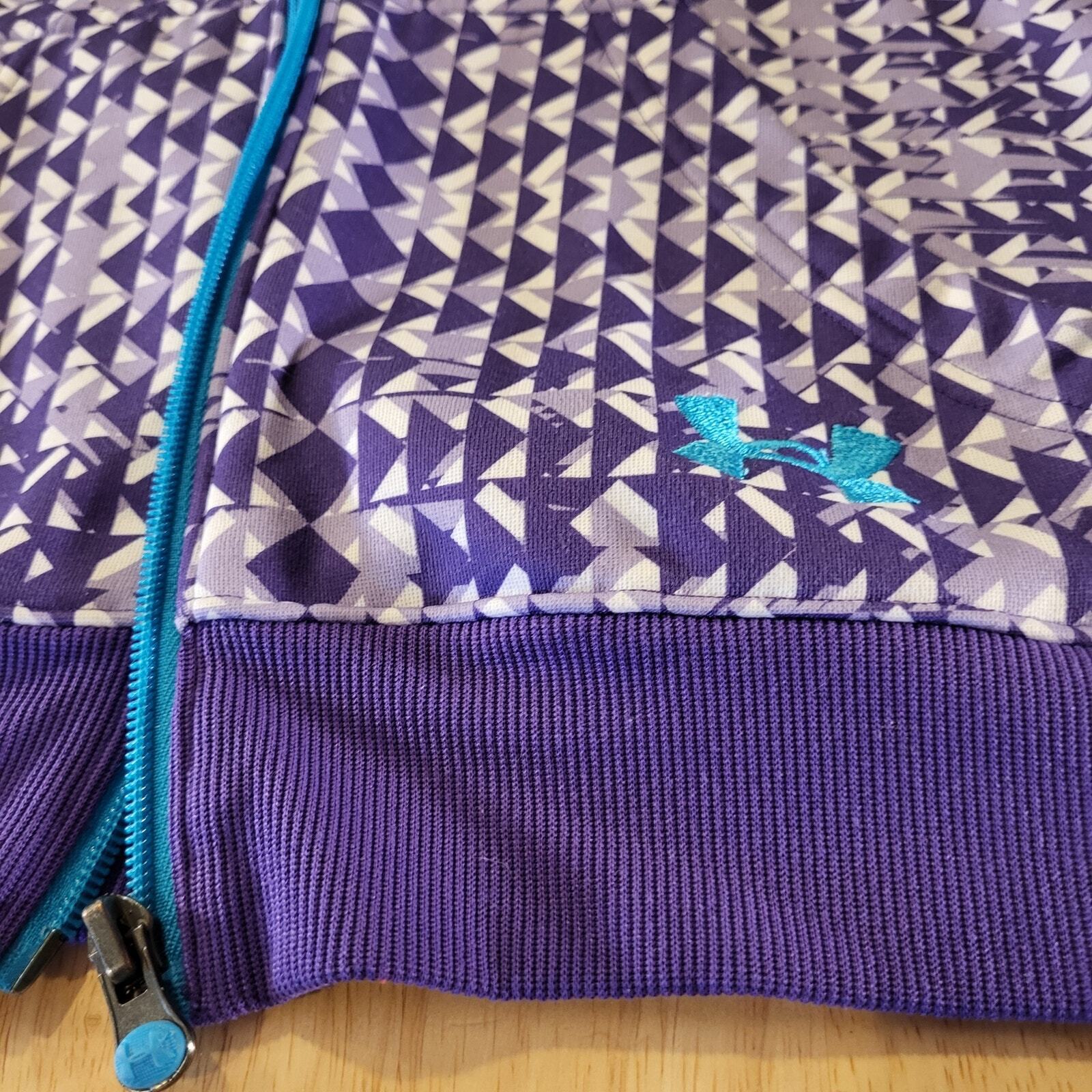 Under Armour Semi-fitted Purple Geometric Print Full Zip Hoodie Small 