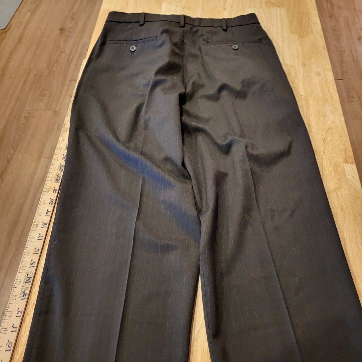 Dockers 32x30 Dress Pants Polyester Wool Blend Flat Front Gray Straight Leg