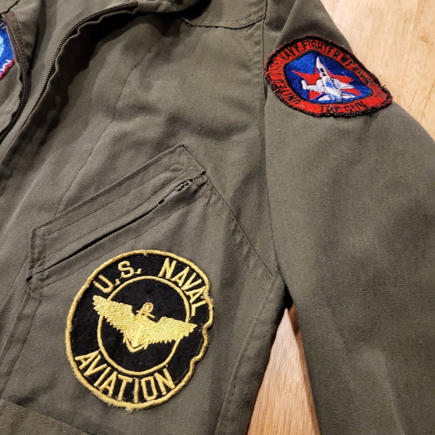Top Gun Fighter Pilot Suit Patches Green Small 15" Waist 17" Shoulder