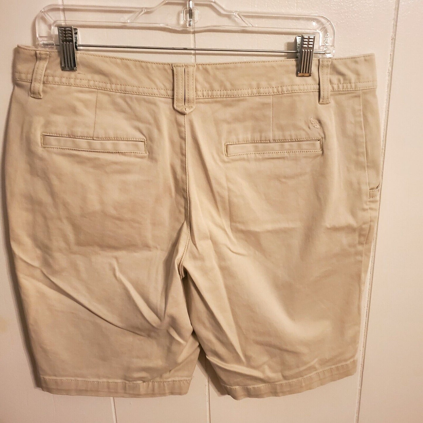 Eddie Bauer Women's Size 12 - Khaki Shorts with Pockets 