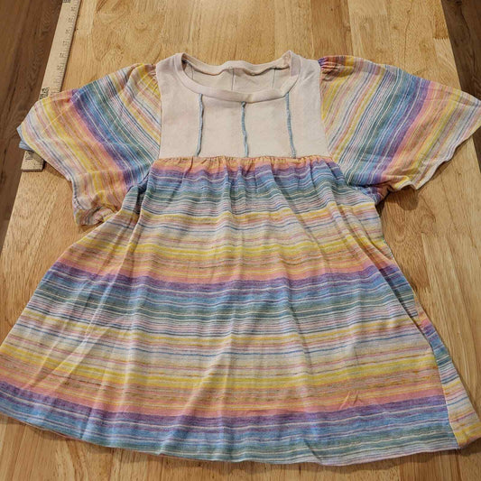Vintage Rainbow Flutter Sleeve Pastel Jersey Knit T-shirt 17" pit2pit Small