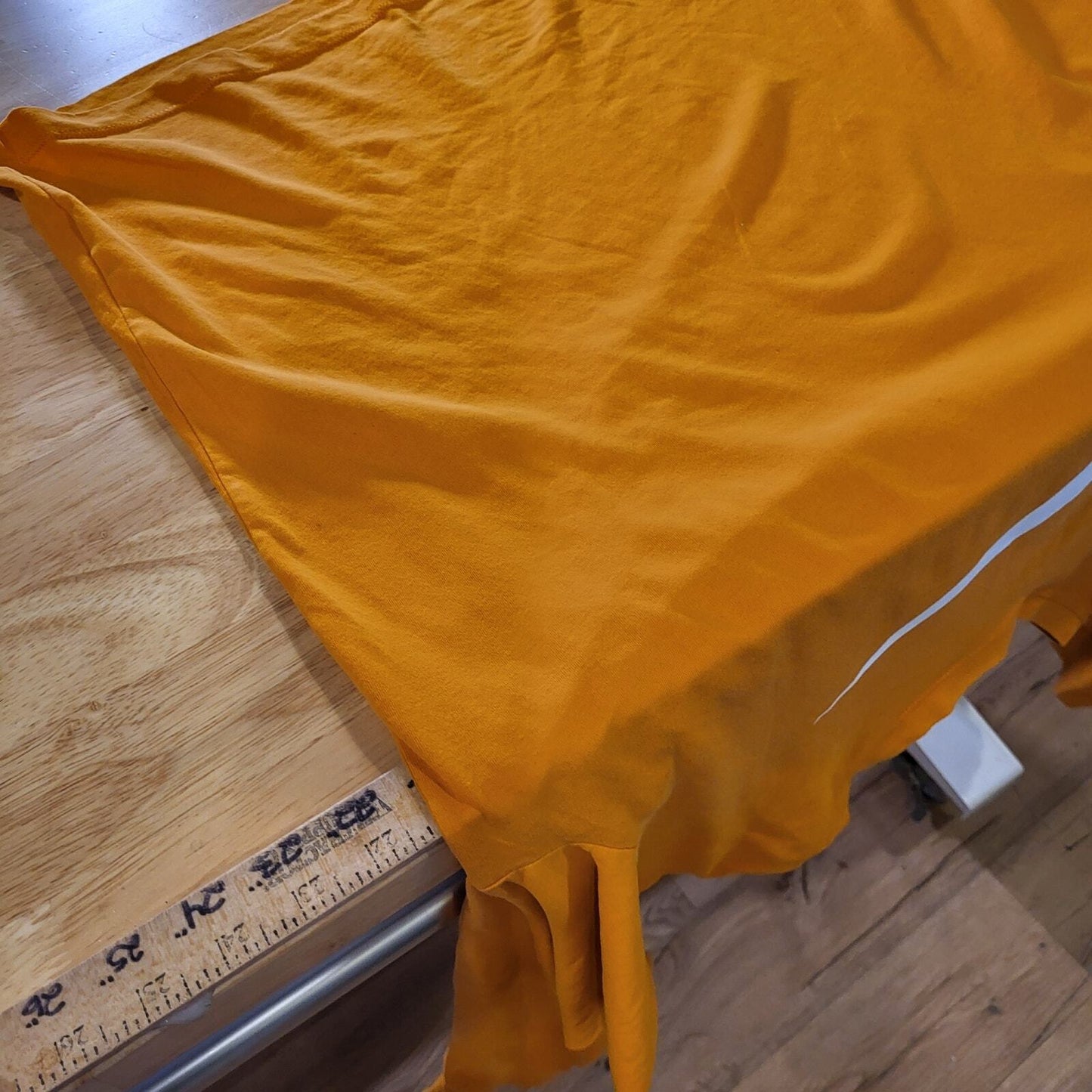 The Nike Tee Dry Fit Orange Long Sleeve Jersey T-shirt Large 21" Pit 2 Pit