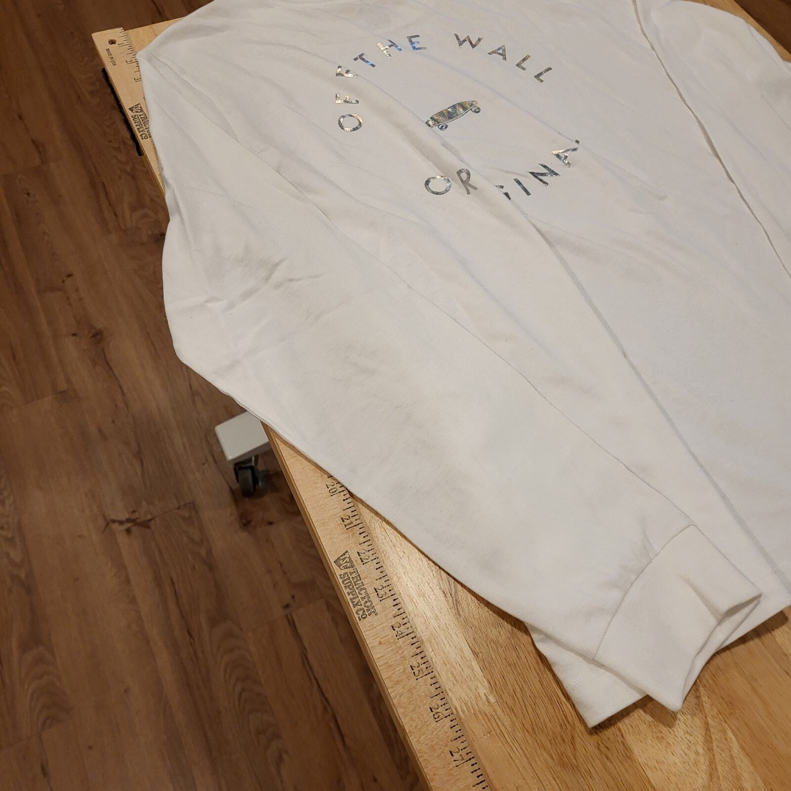 White long sleeve vans Tshirt holographic Print X Large 