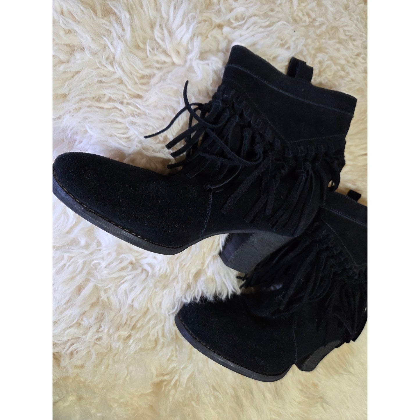 Sbicca Black Suede Leather Western Shortie Booties Fringe Size 9 Fits 9.5