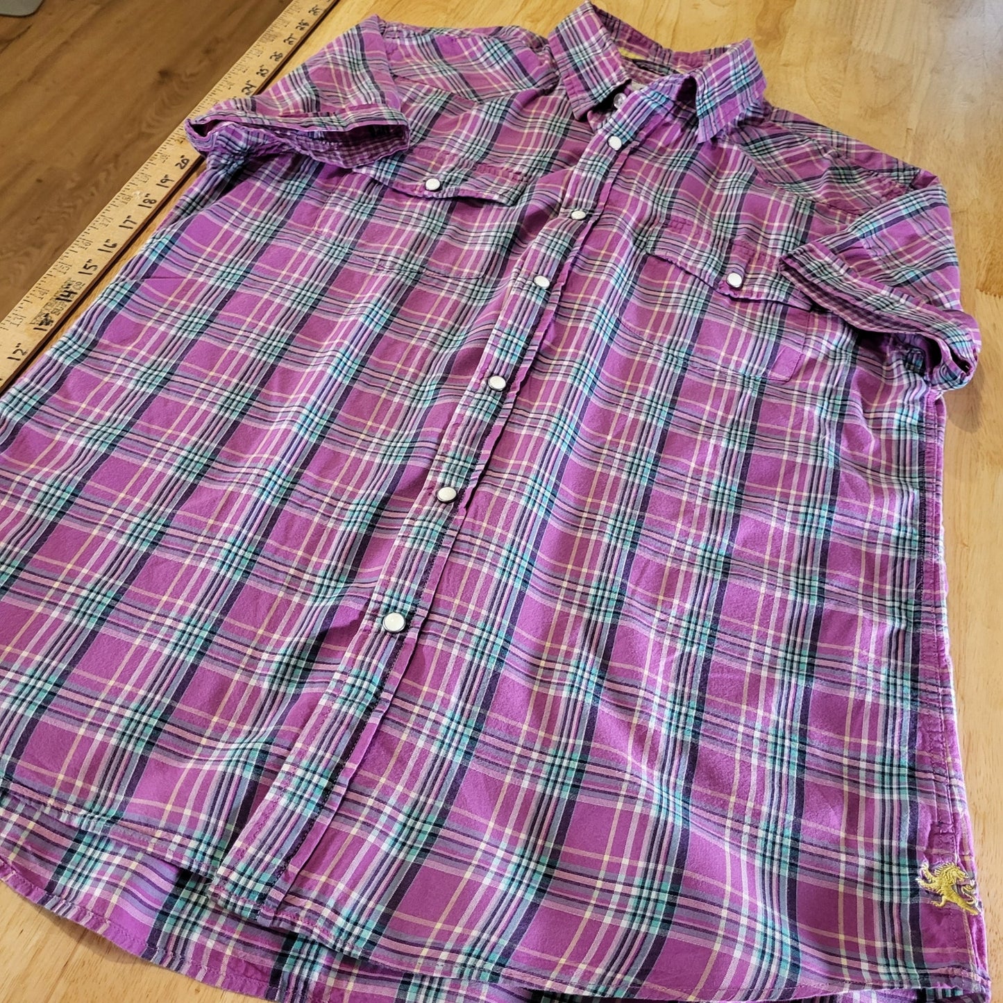 Express Purple Tartan Plaid Short Sleeve Pearl Snap Collared Button Down M
