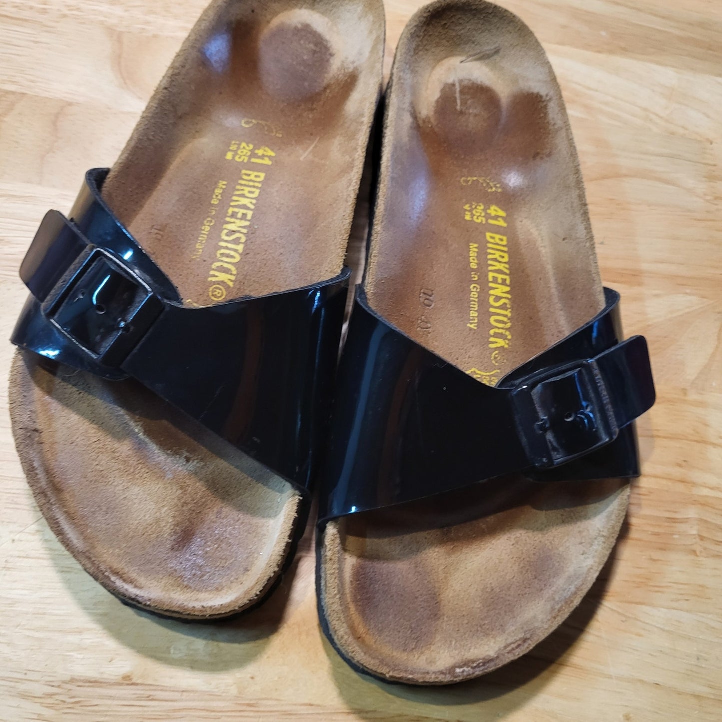 Birkenstock Black Pattern Leather Size 41 Leather Good Condition