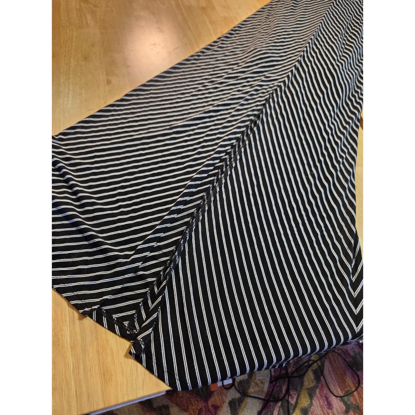 White House Black Market sleeveless jersey knit bias stripe black xxs white maxi
