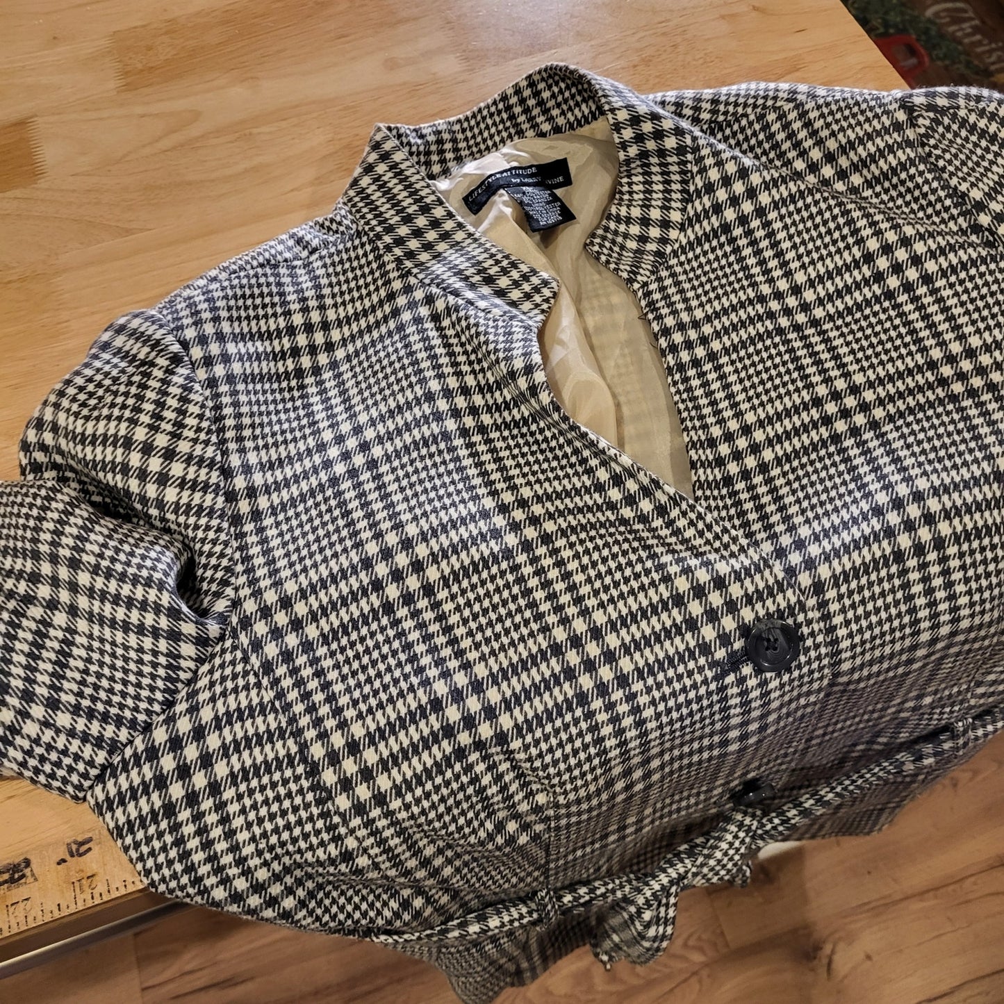 Lifestyle Attitude by Larry Levine Houndstooth Mandarin Collar Rayon Belted Coat