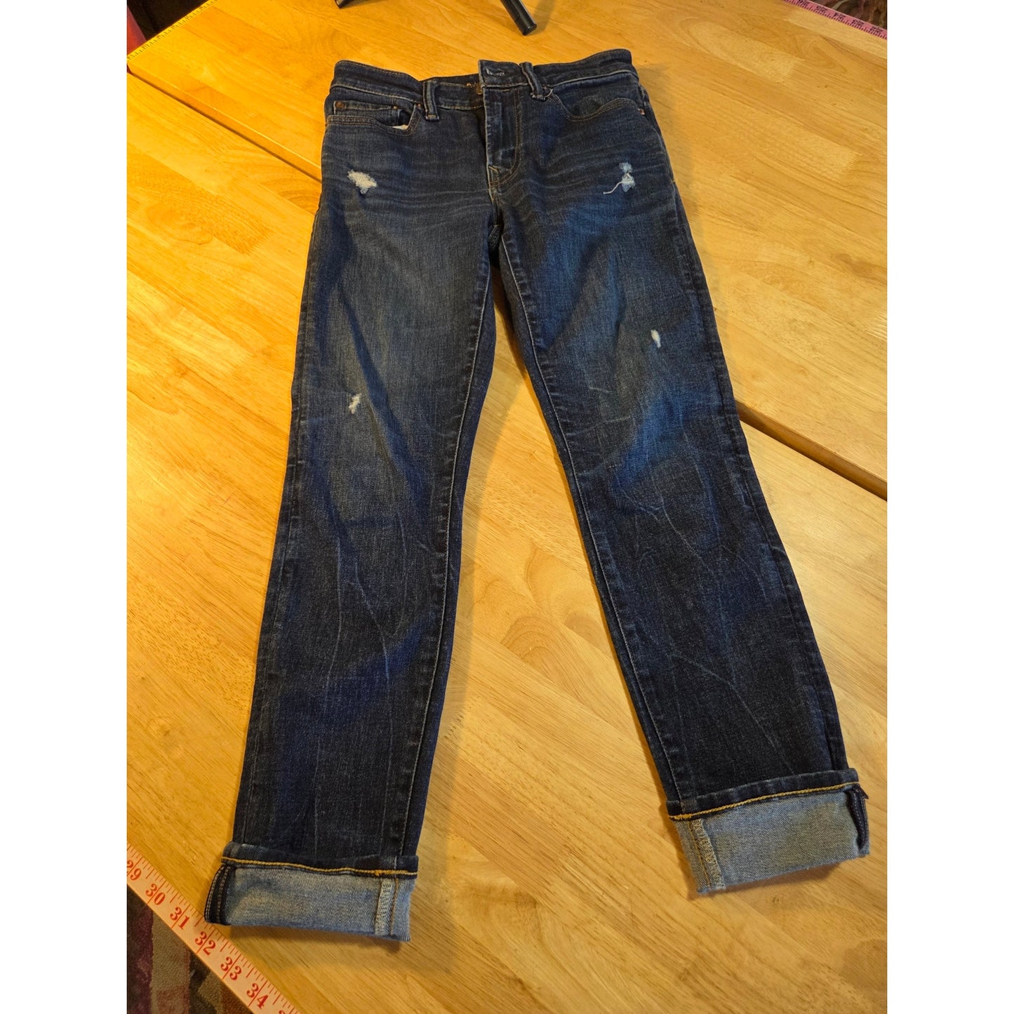 American Eagle 28x30 next level airflex skinny medium dark wash distressed jeans