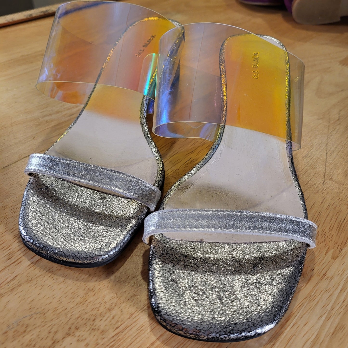 All Black Silver Metallic Iridescent Clear Band Wedge Size 40