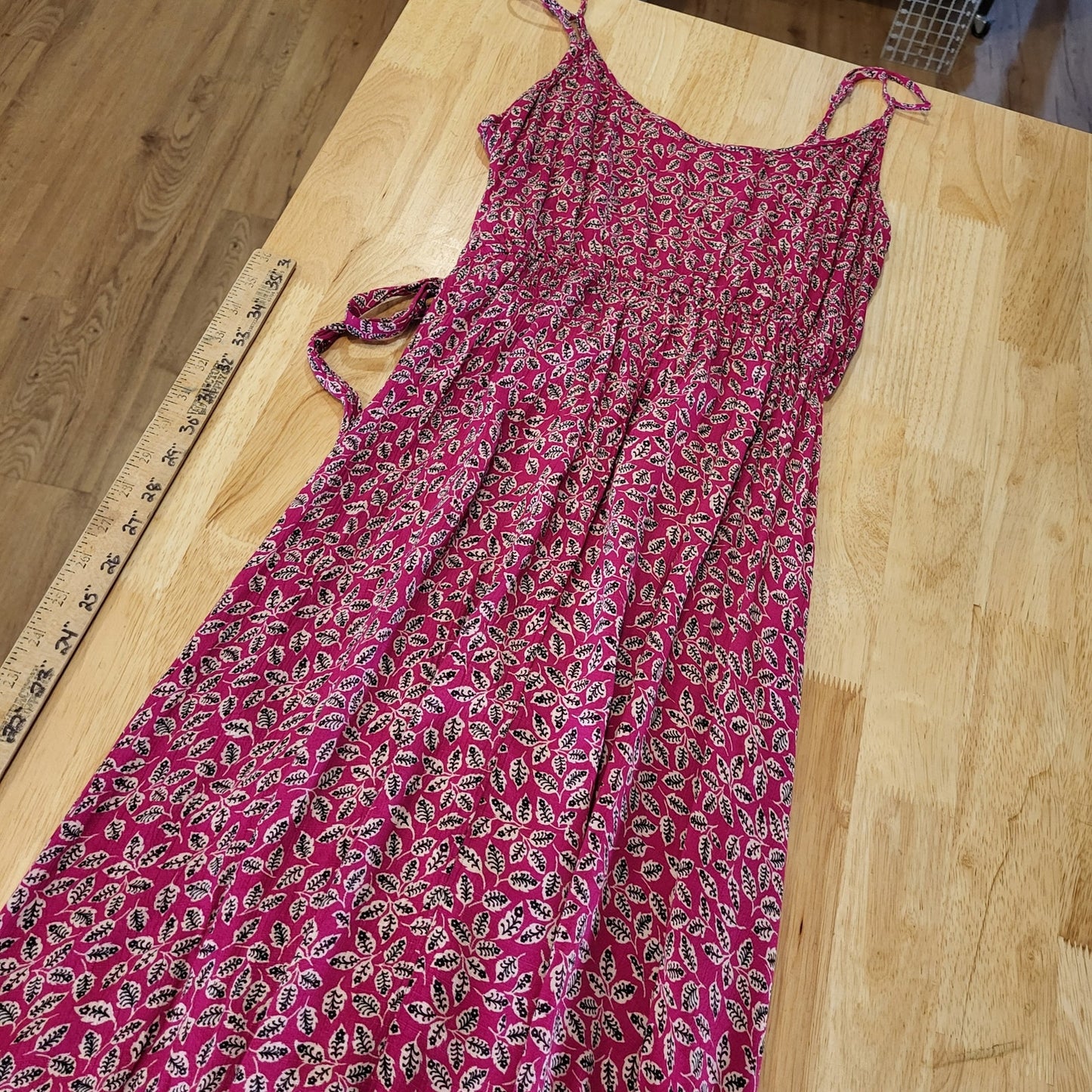 Band Gypsies Pink Floral Hi-Lo Slit Ruffle Spaghetti Strap Dress 17" p2p