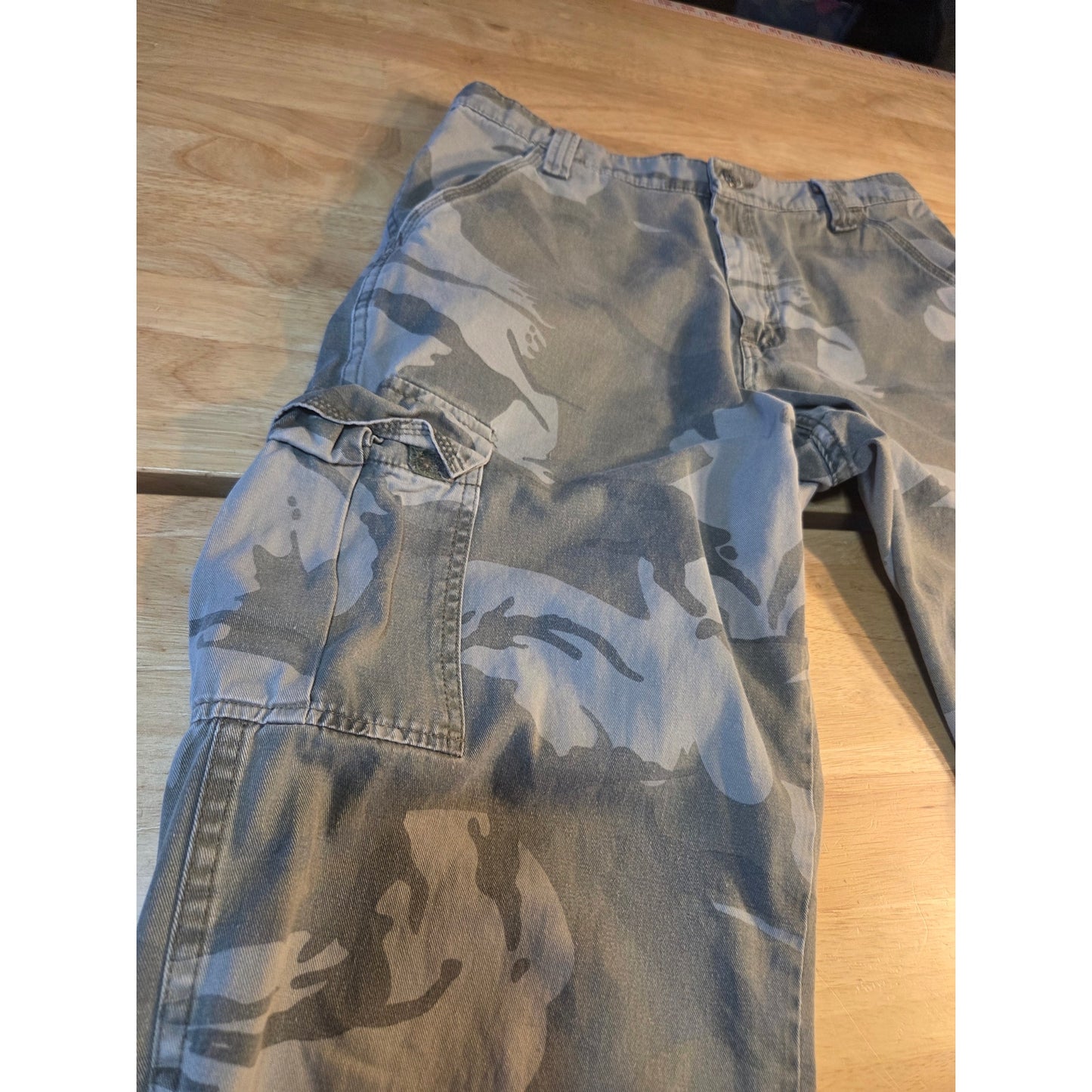 32x34 cargo camouflage pants green army fatigues