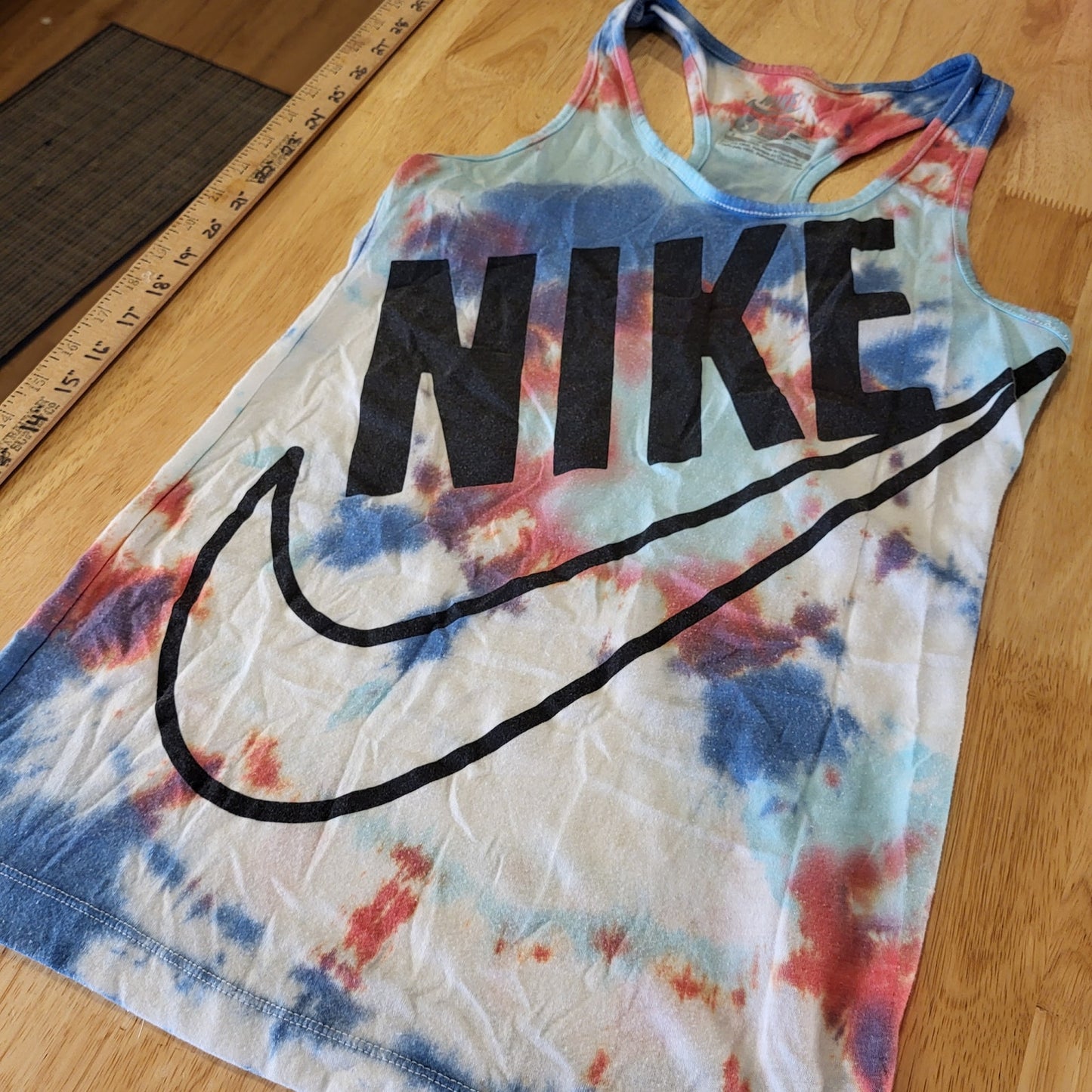 Nike Red White & Blue Tie Dye Tank Small USA 15" P2P