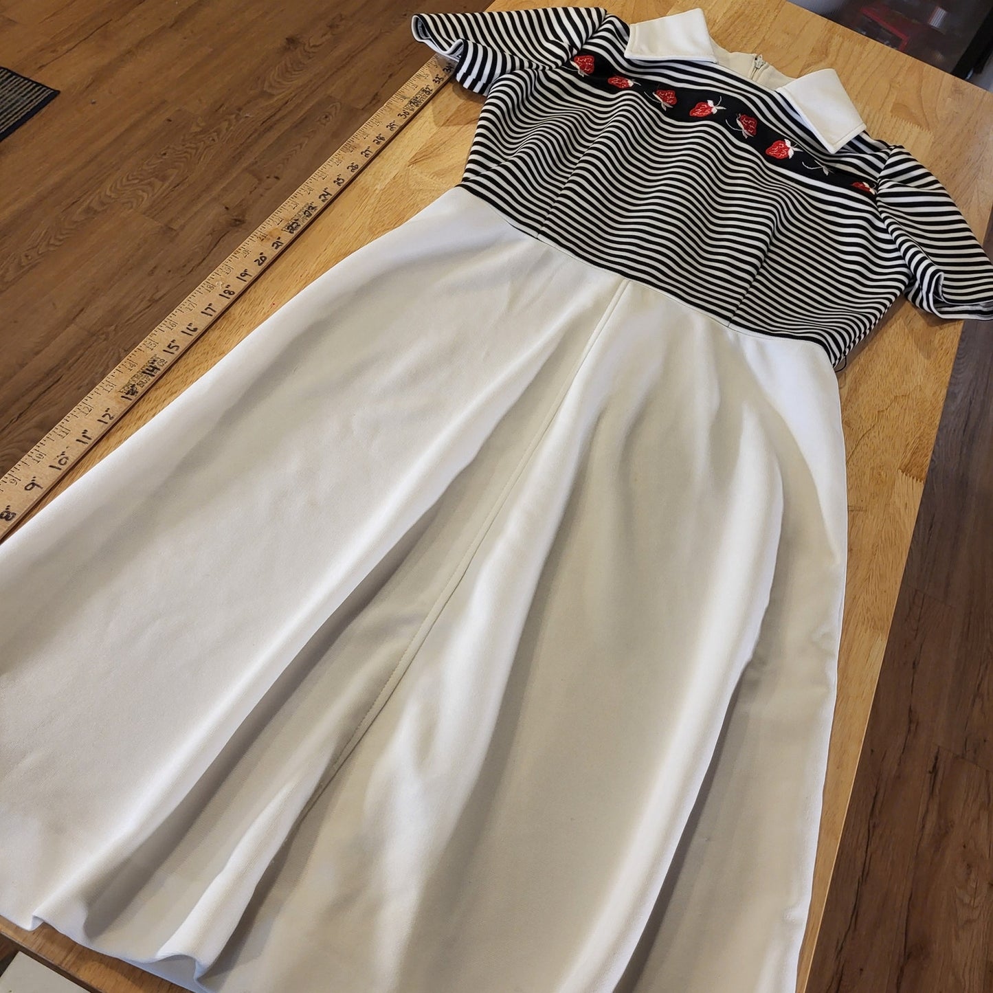 Vintage Polyester Black White Striped Strawberry Collared Short Sleeve