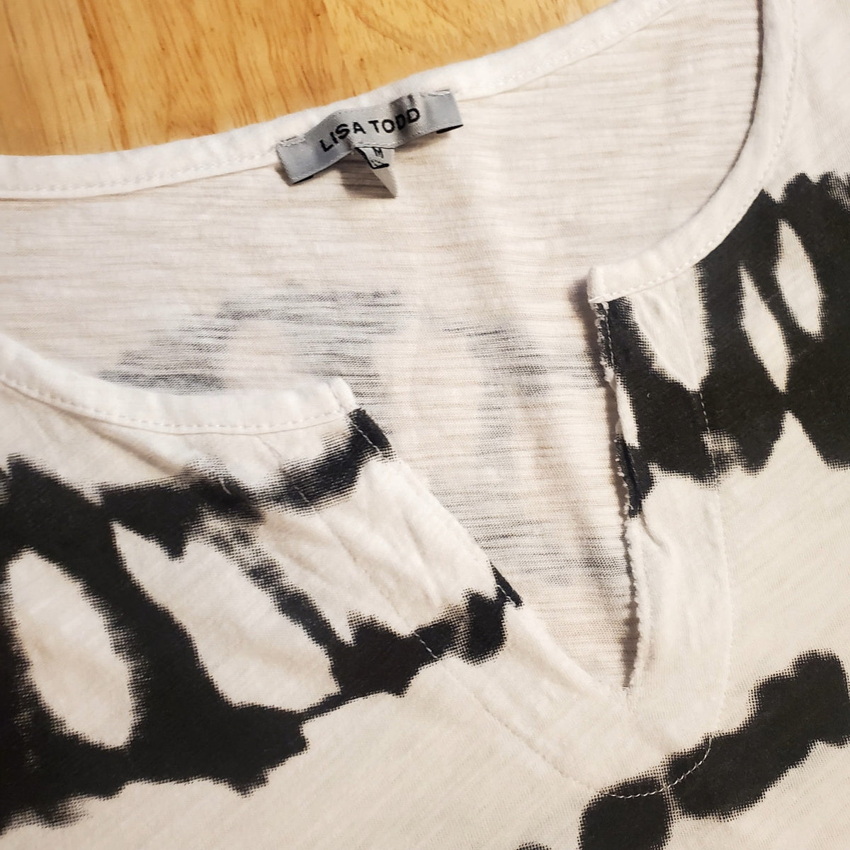 Lisa Todd size medium t-shirt dress jersey knit cotton black and white tie dye