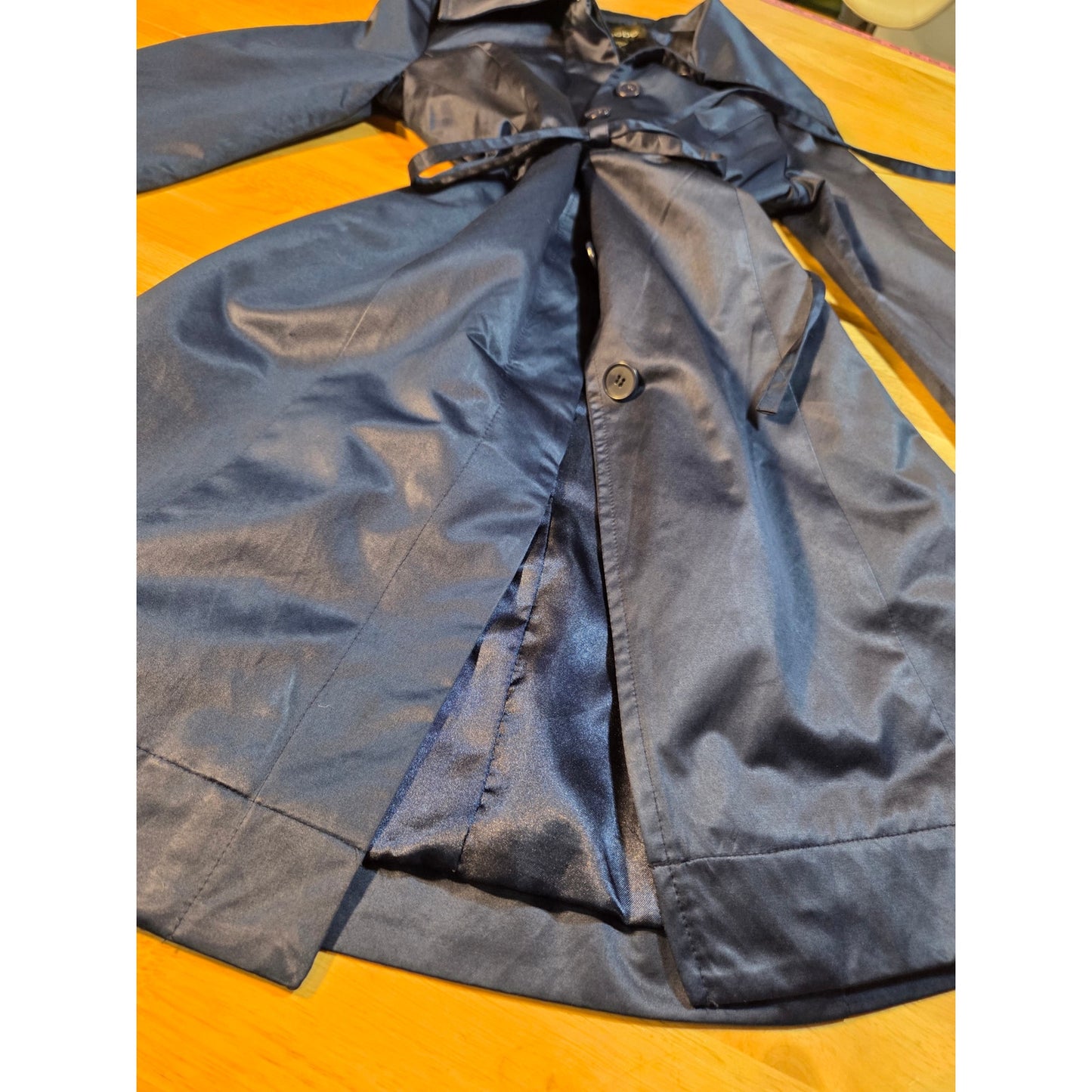 Bebe navy blue double breasted wide collar knee length Overcoat satin size sml