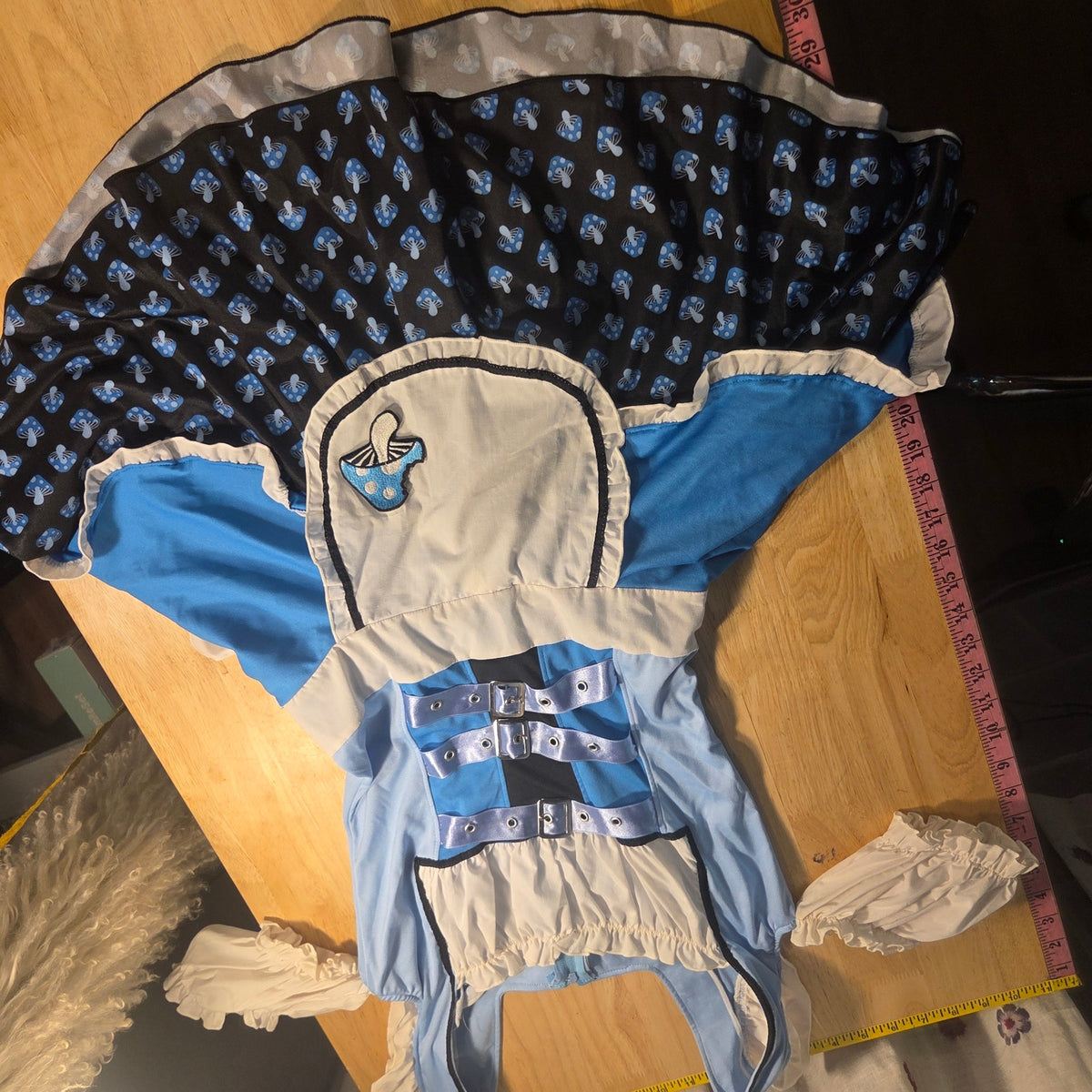 Legs Avenue Blue Mushroom Alice in Wonderland off the shoulder costume tie small