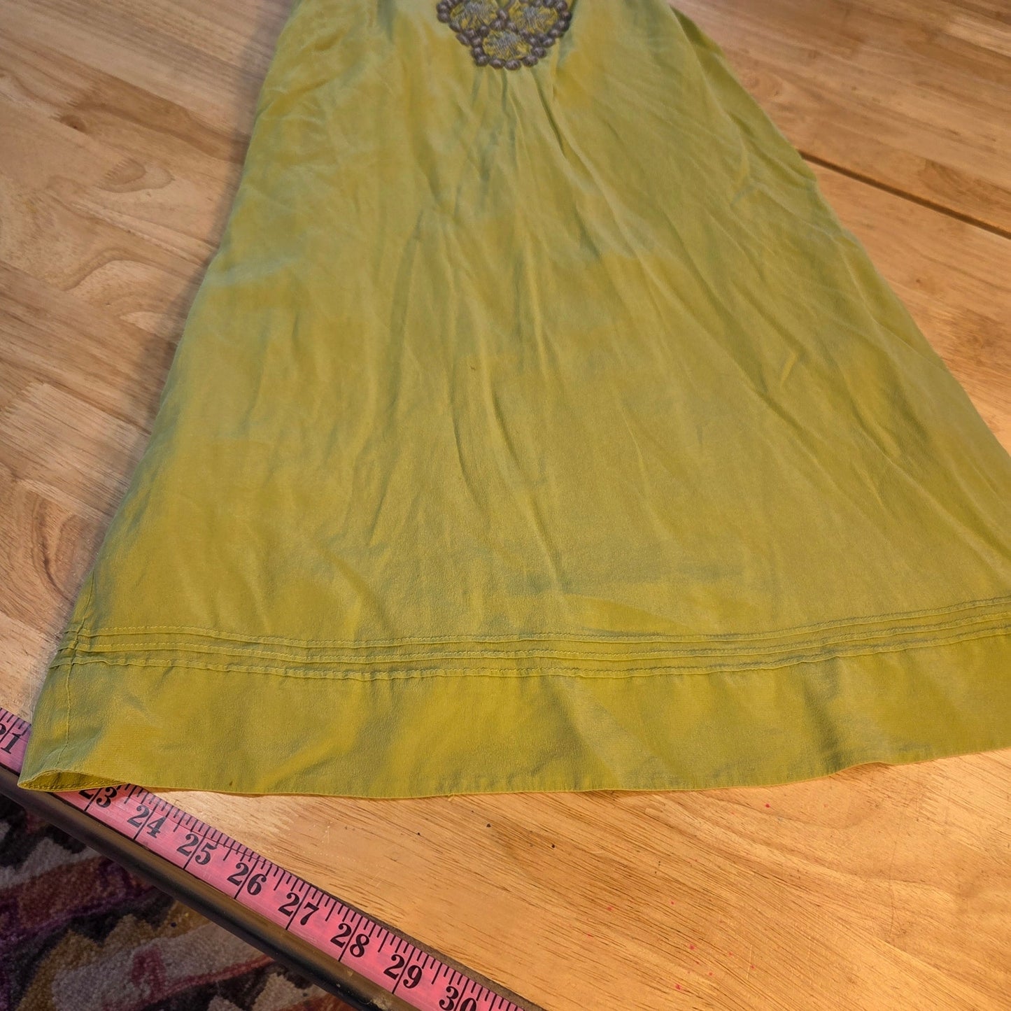 Bcbgmaxazria chartreuse neon green silk sleeveless tank dress embroidered med