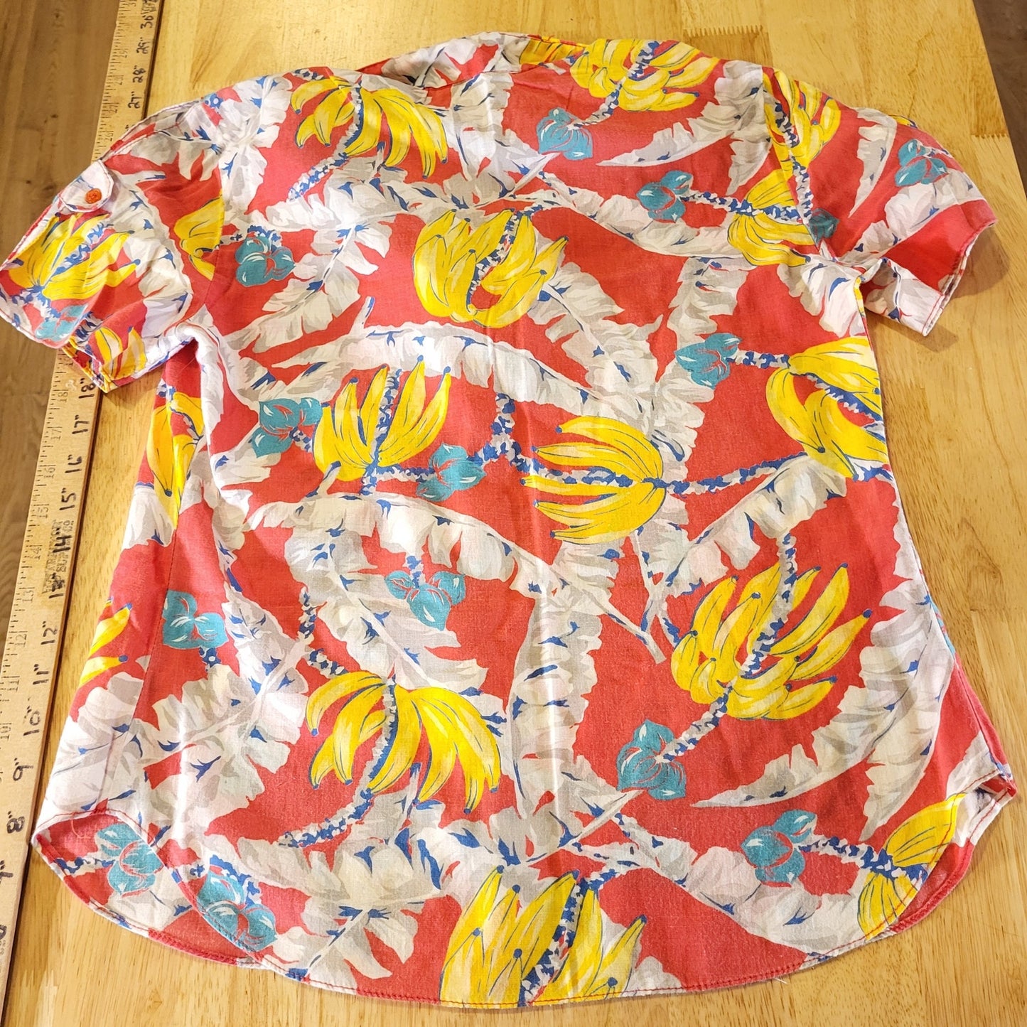 Vintage You Babes Red Banana Print Hawaiian Interesting Sleeve Collared S