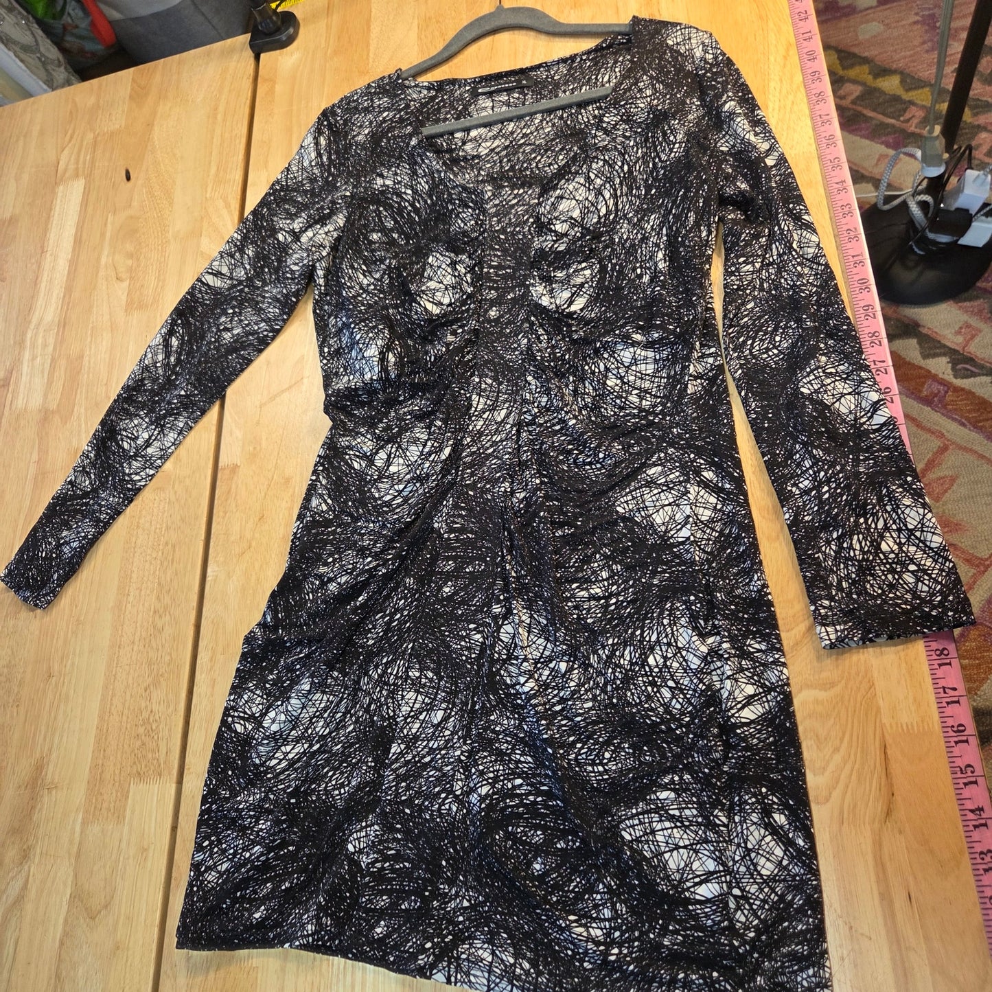 Espresso XL pencil dress long sleeve black white midi ruched graphic stretch